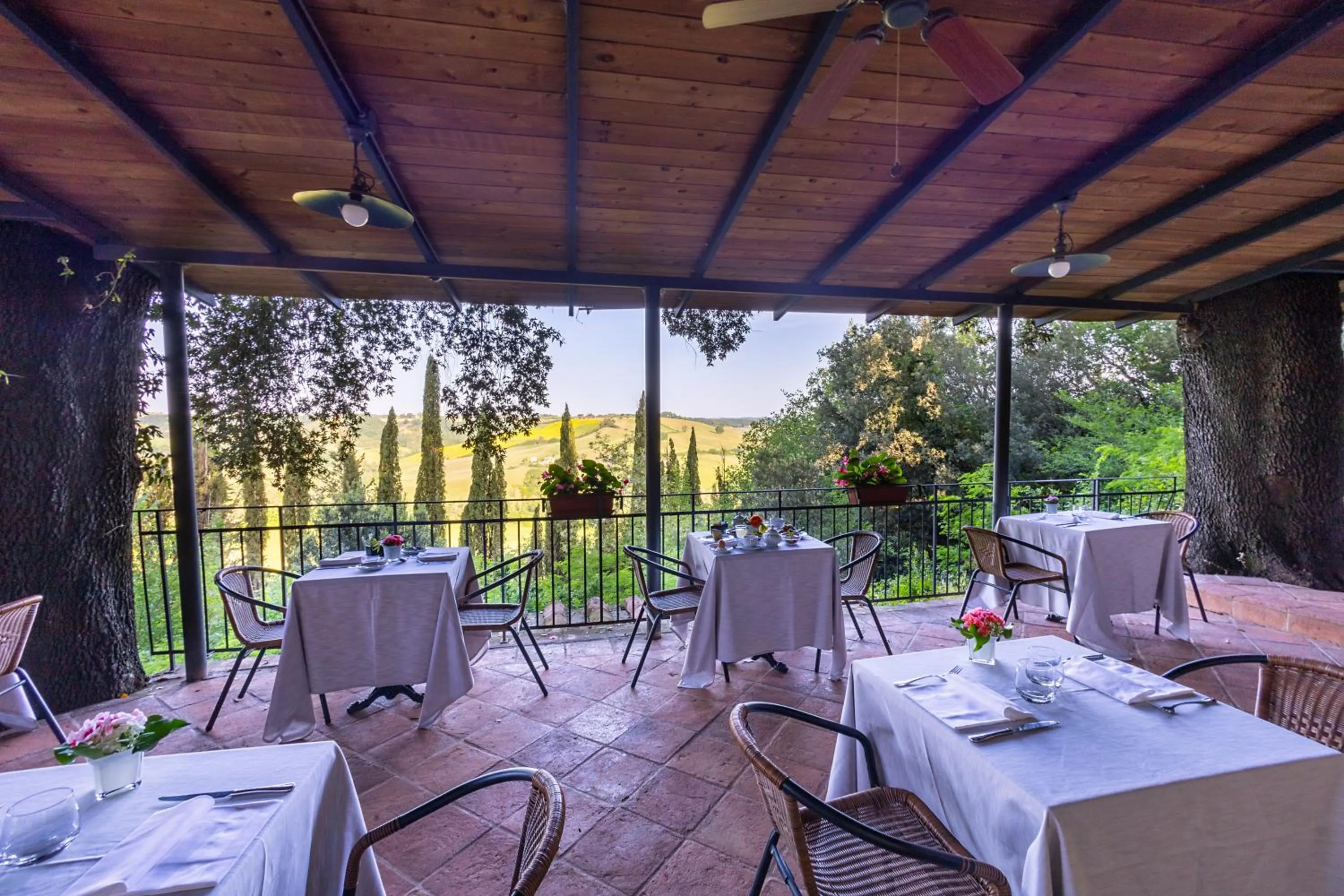 Restaurant/places to eat in Borgo Laticastelli