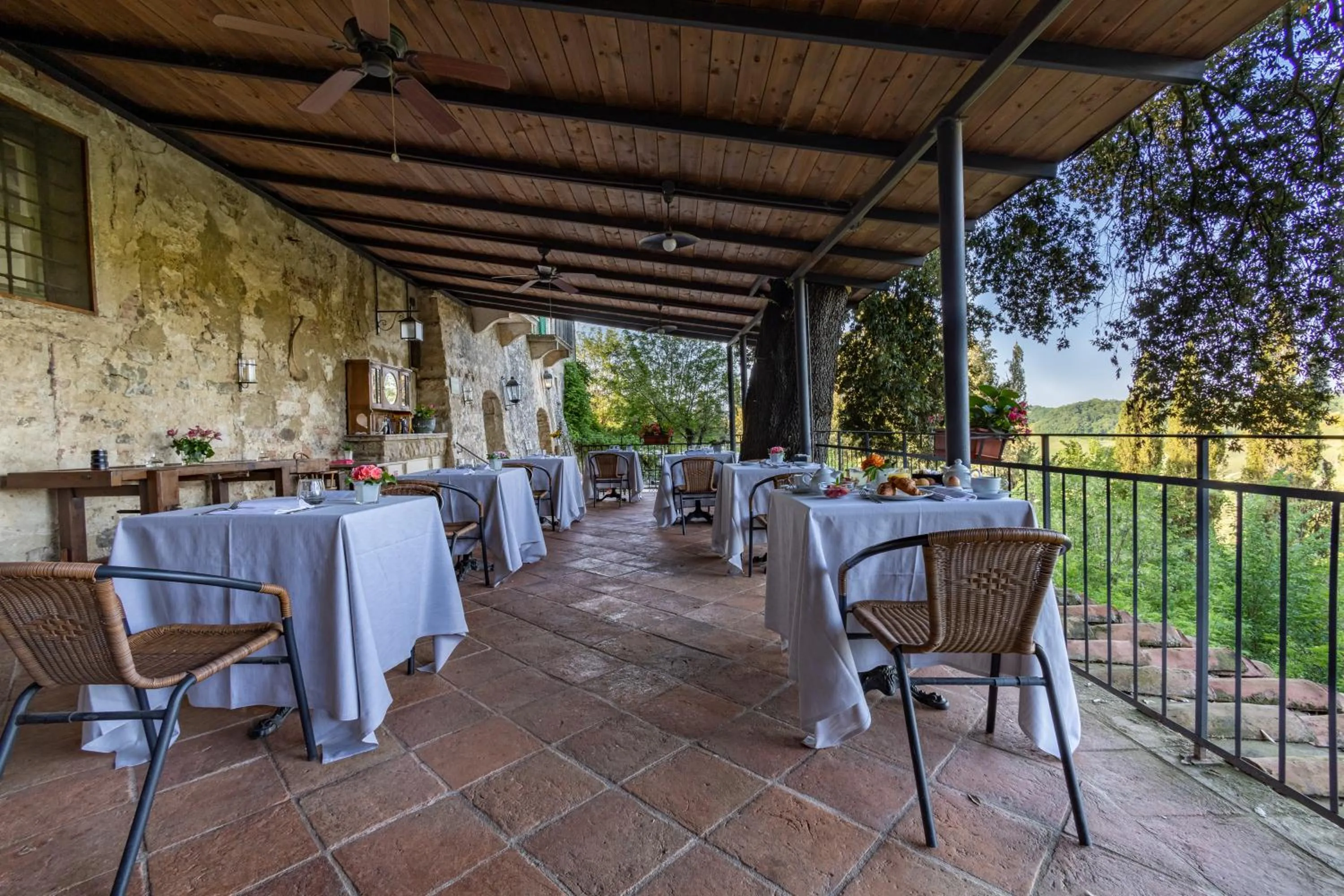 Restaurant/places to eat in Borgo Laticastelli