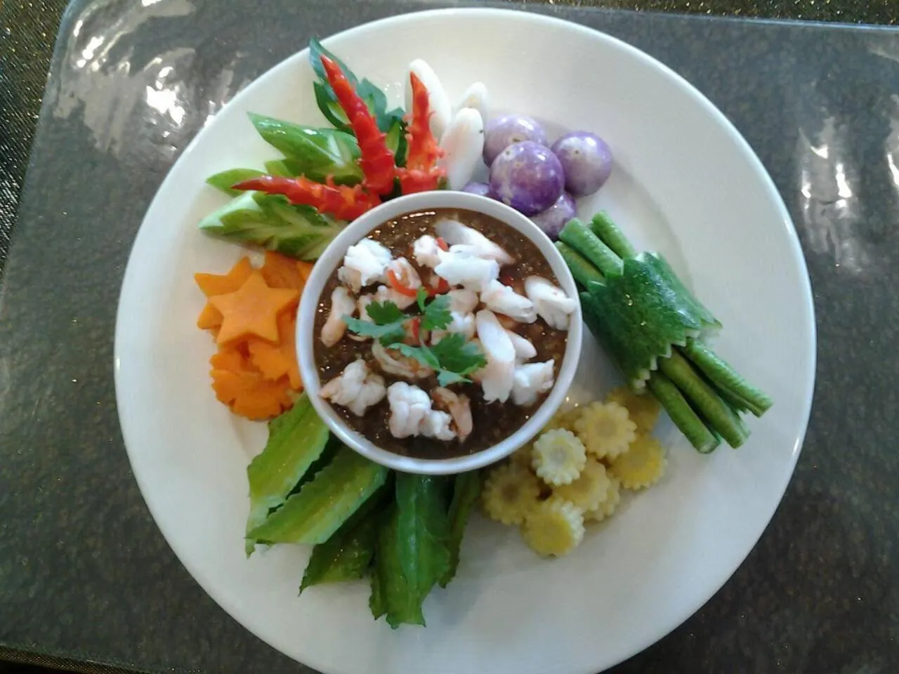 Restaurant/places to eat in The Desiign Hotel - SHA