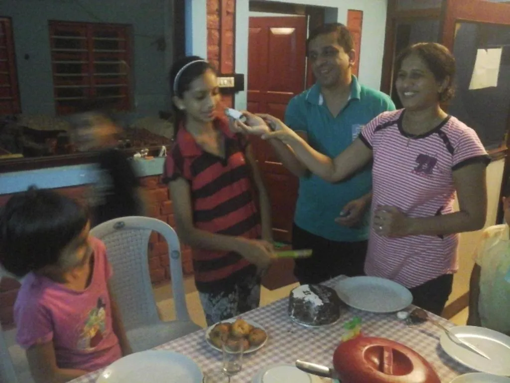 Restaurant/places to eat in Quadriya Palace