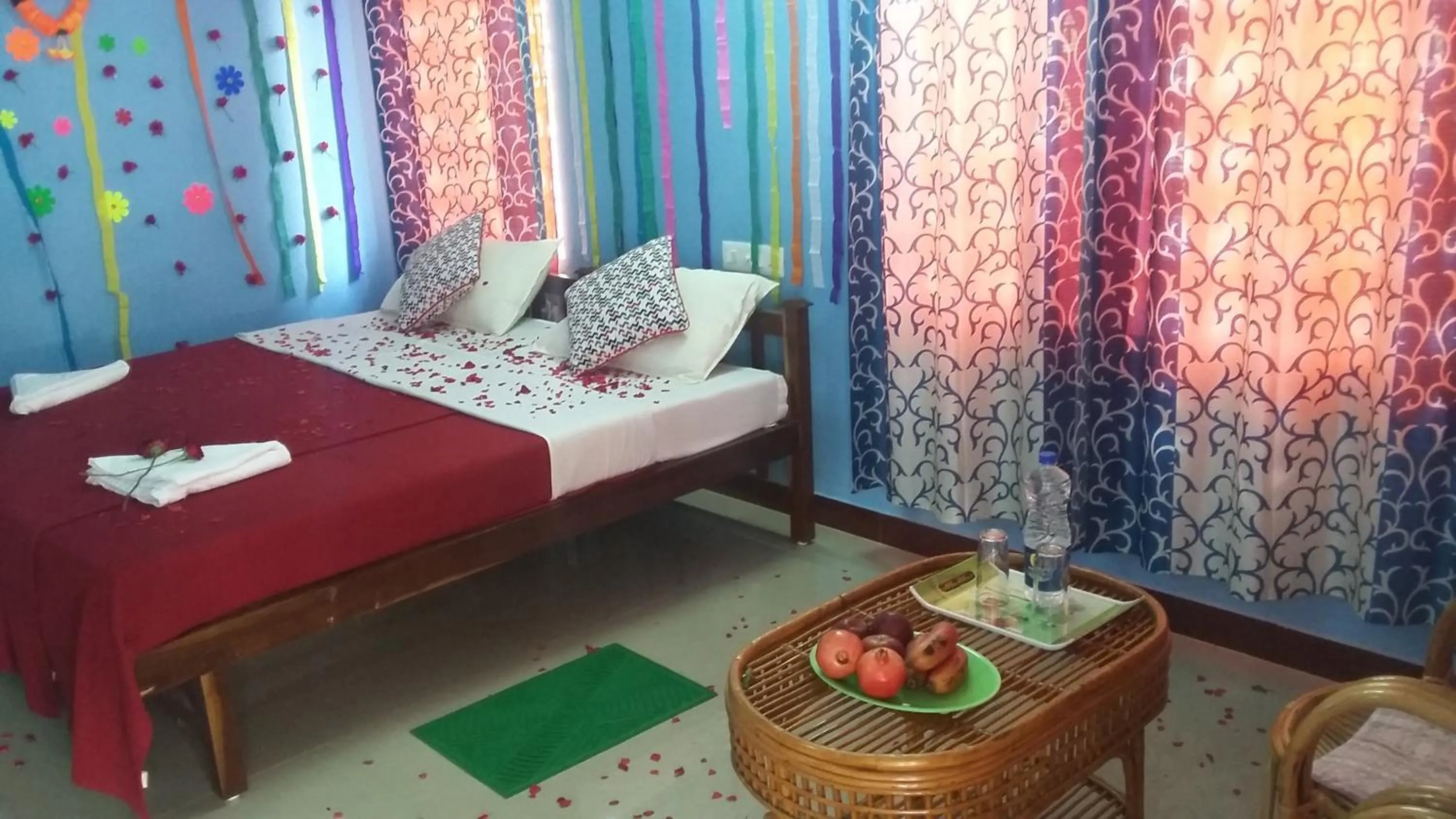 Bed in Quadriya Palace