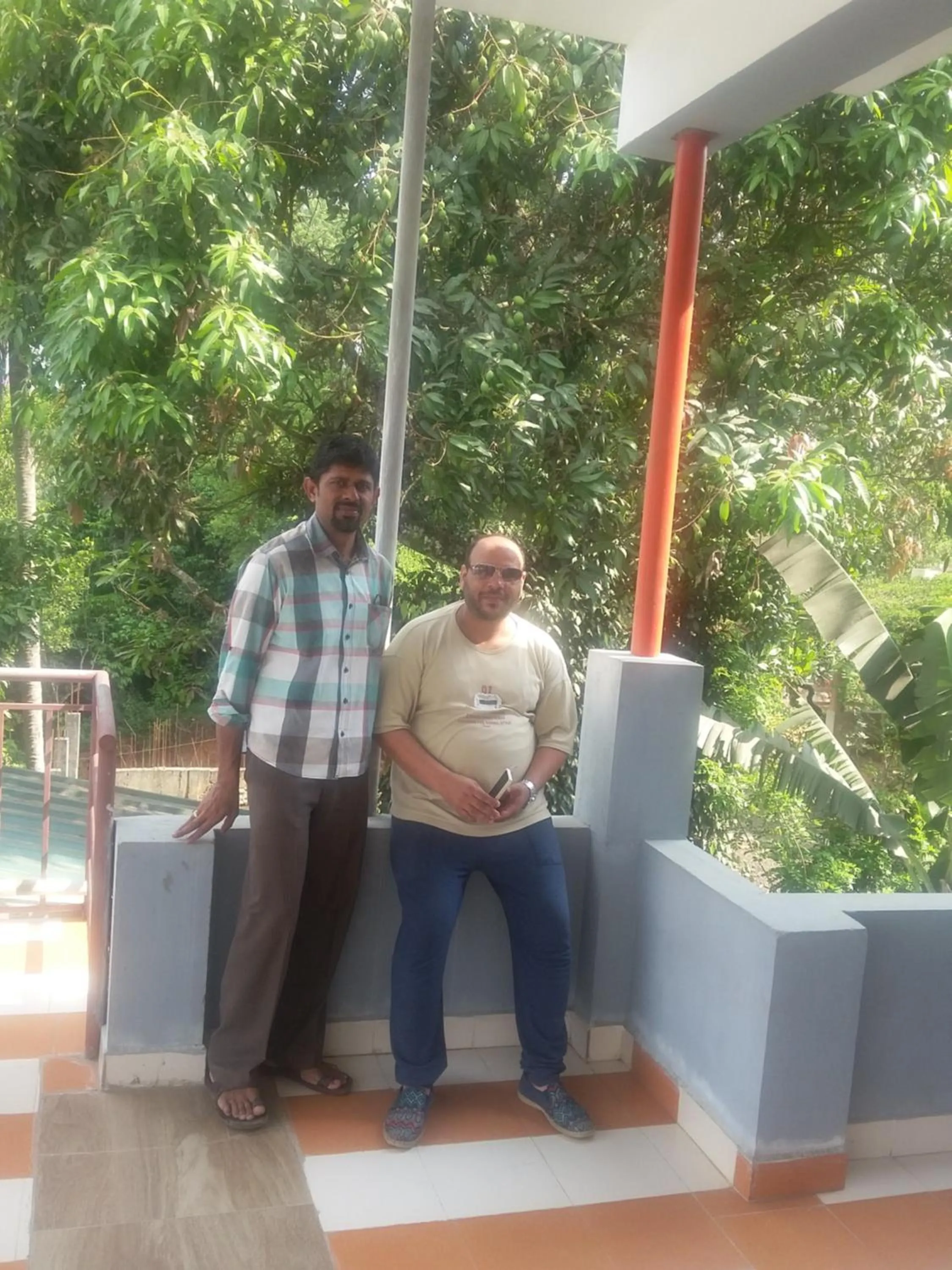 group of guests in Quadriya Palace