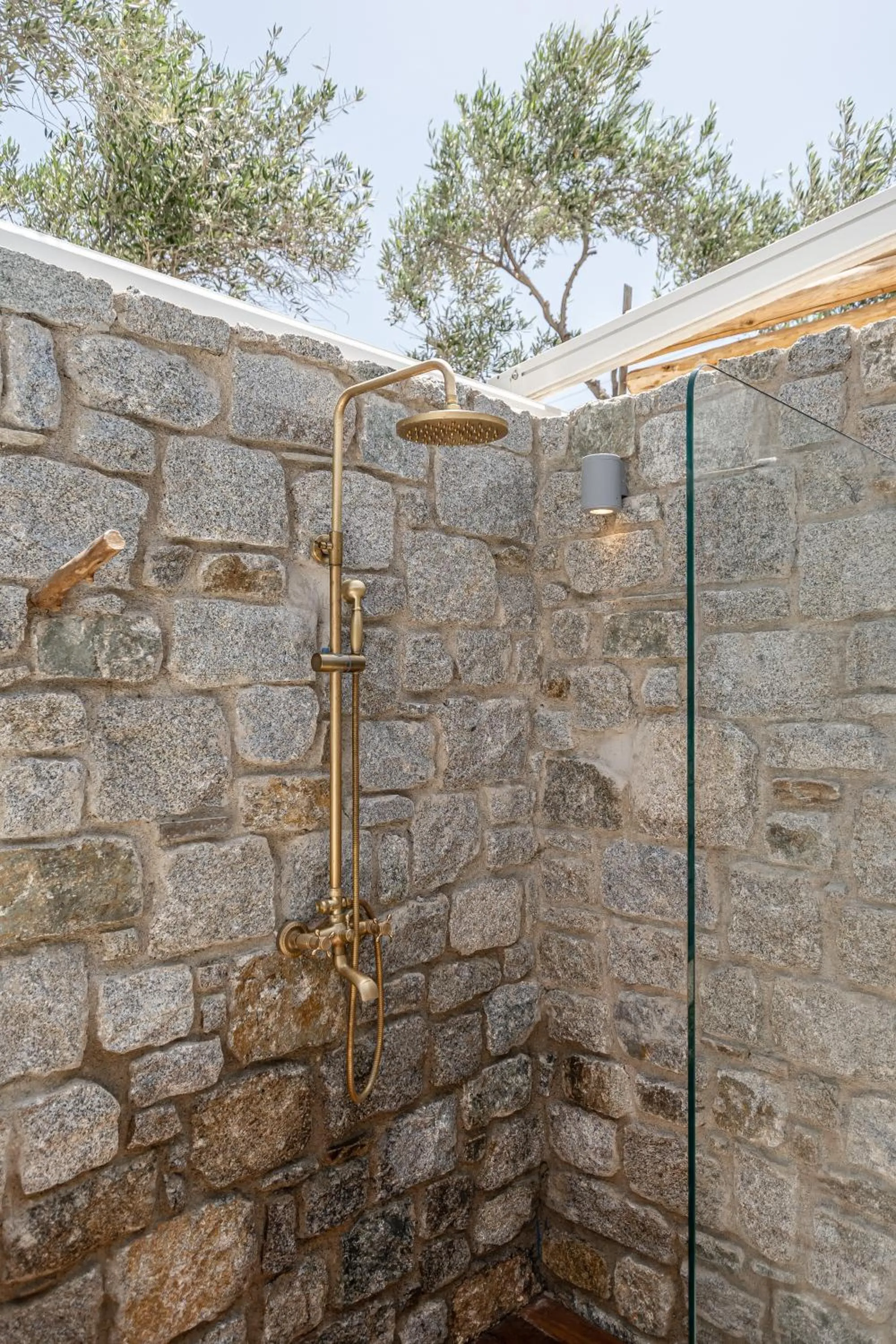 Shower in Naxian Serenity Suites
