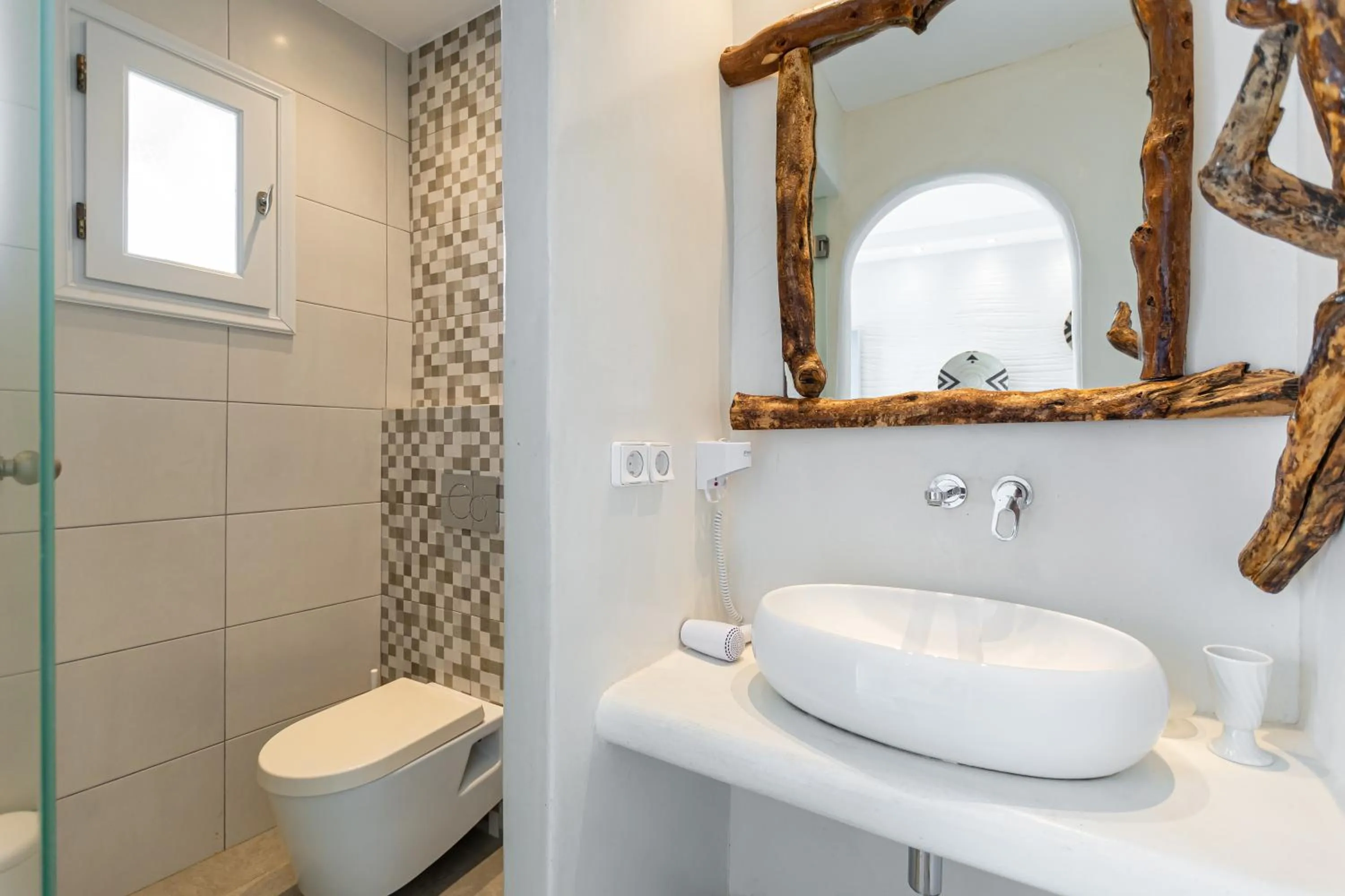 Shower in Naxian Serenity Suites