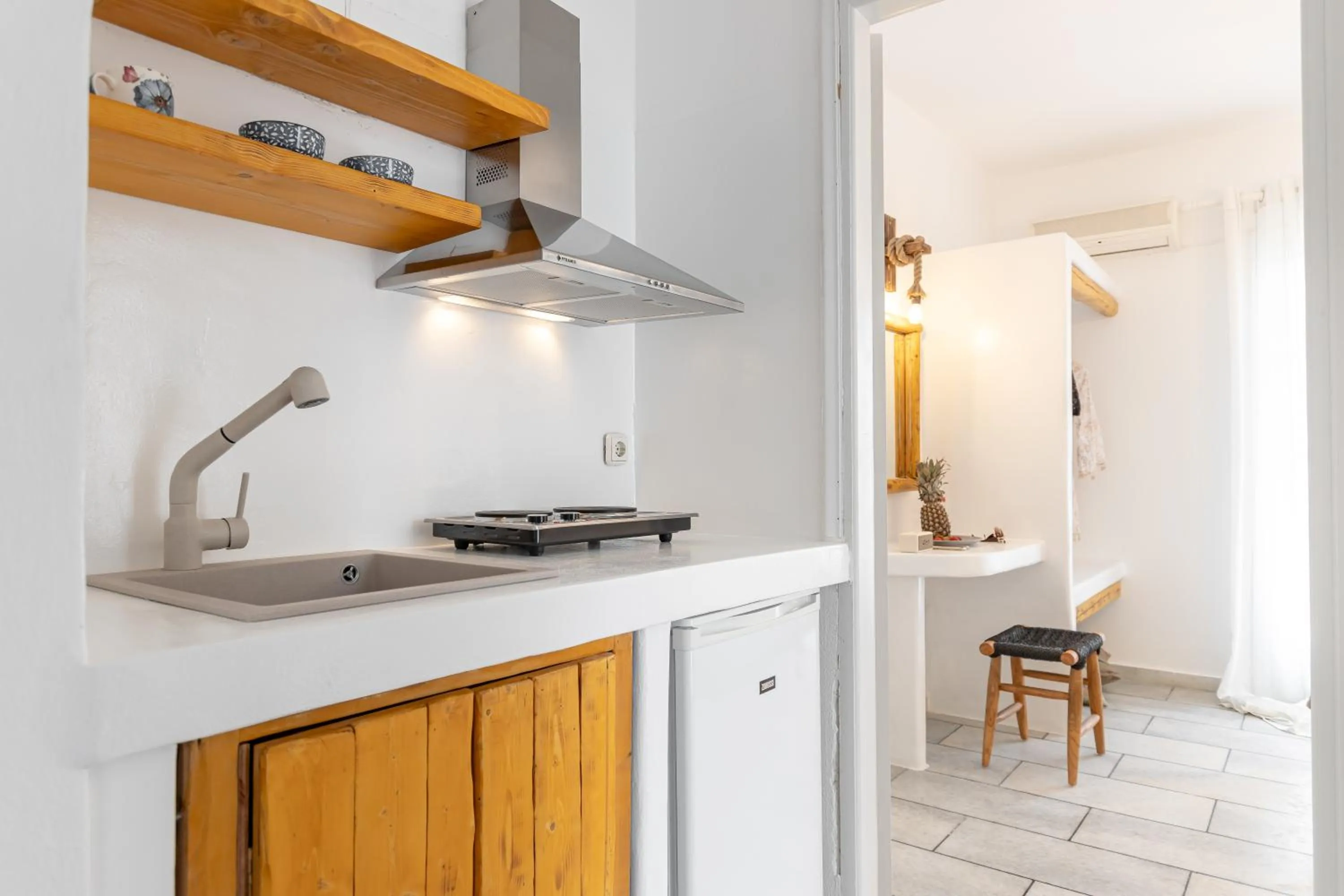 Staff in Naxian Serenity Suites