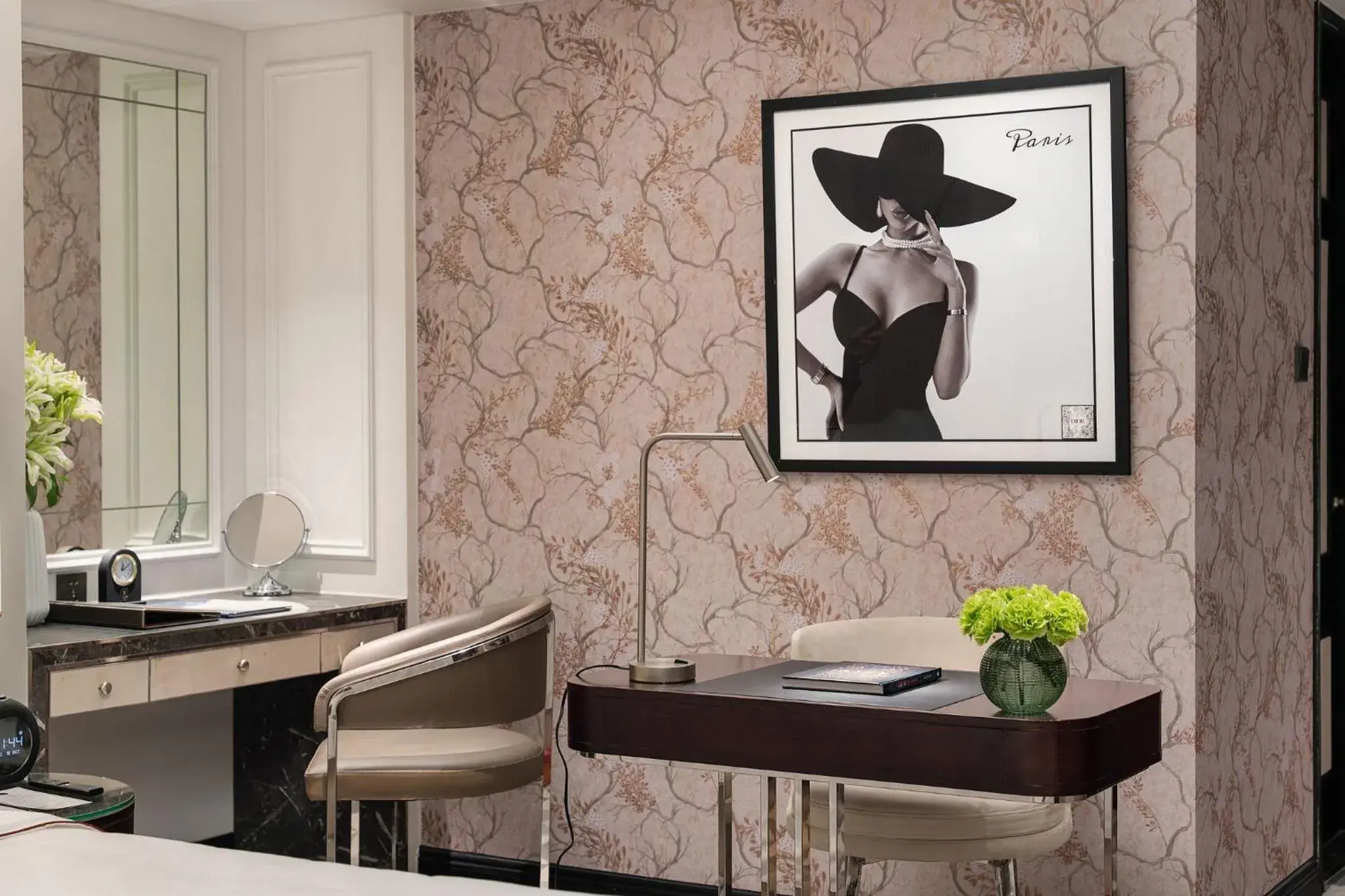 King Suite - single occupancy in The Haron Hanoi Boutique Hotel King Suite - single occupancy in The Haron Hanoi Boutique Hotel
