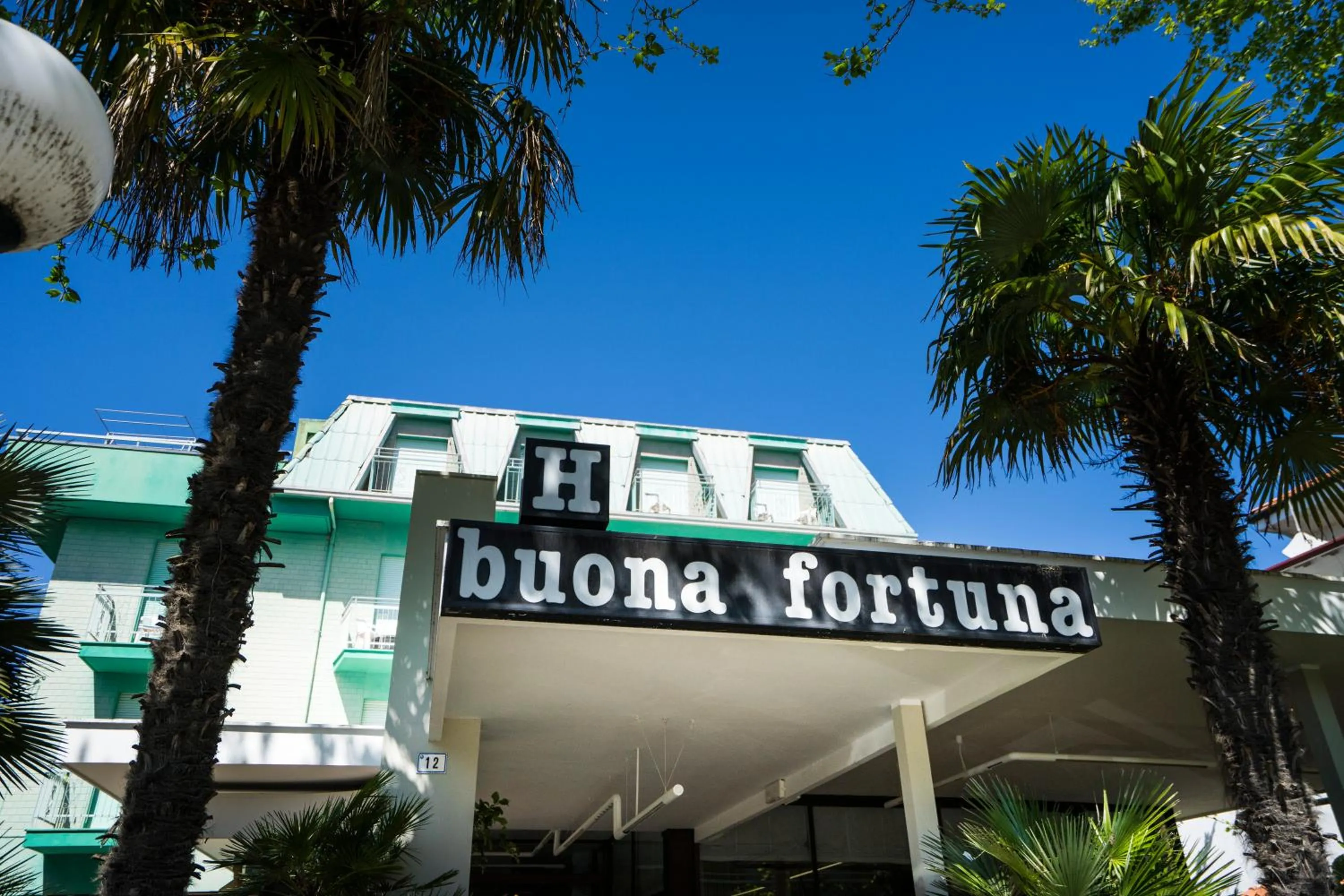 Property building in Hotel Buona fortuna