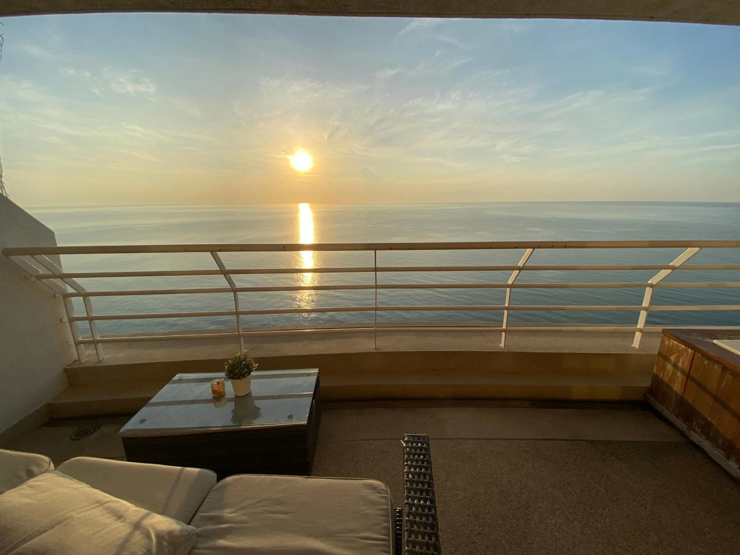 Bed in Sandy Beach Condo 17D