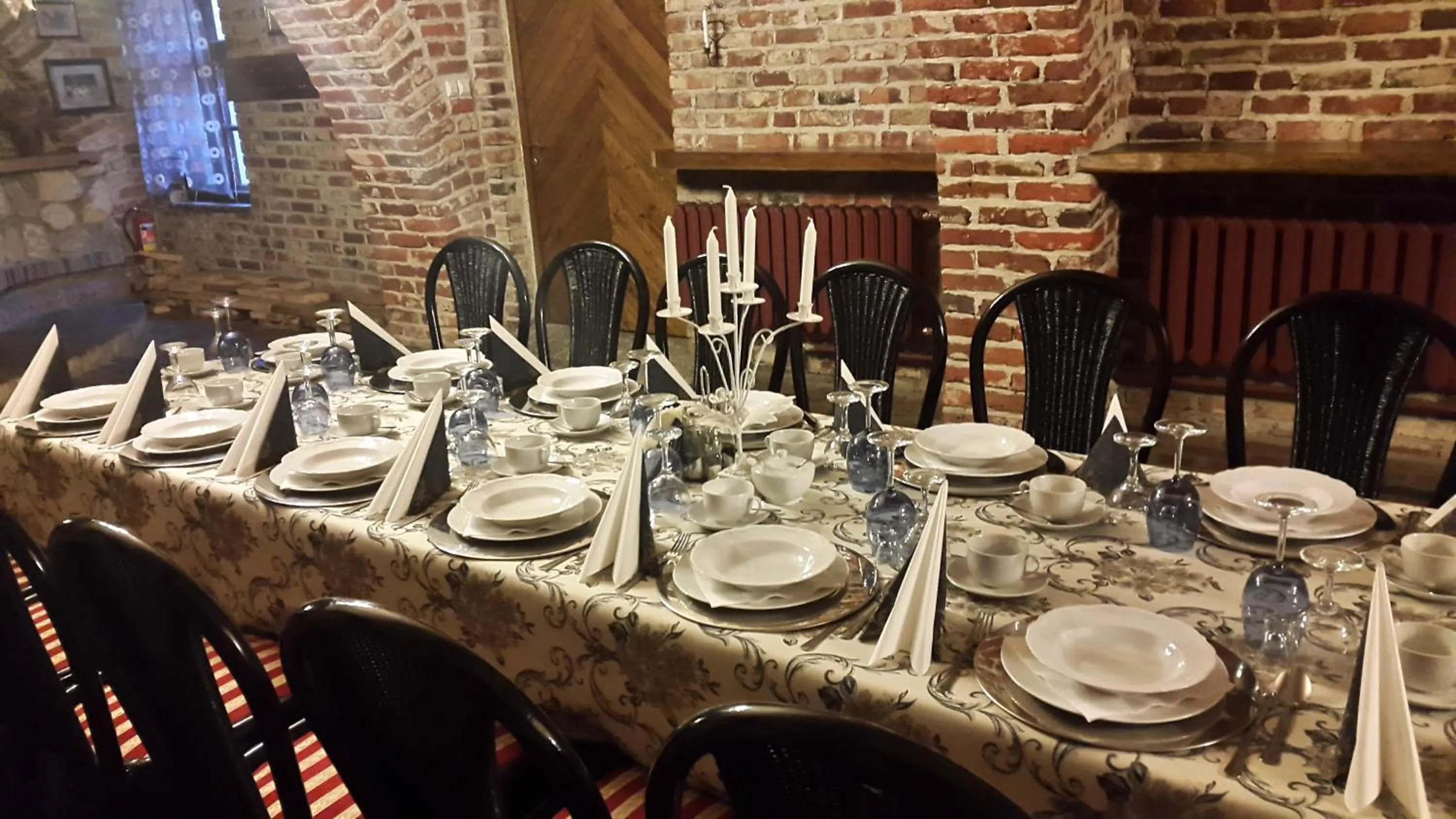 Restaurant/places to eat in Hotel Restauracja Pustelnik