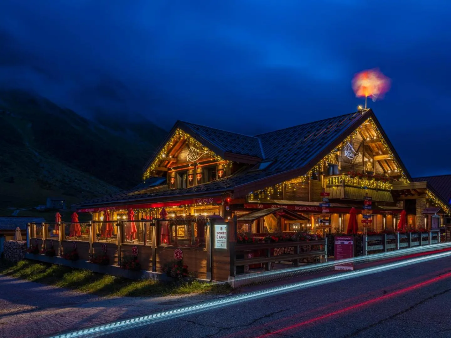 Property building in Les Rhodos