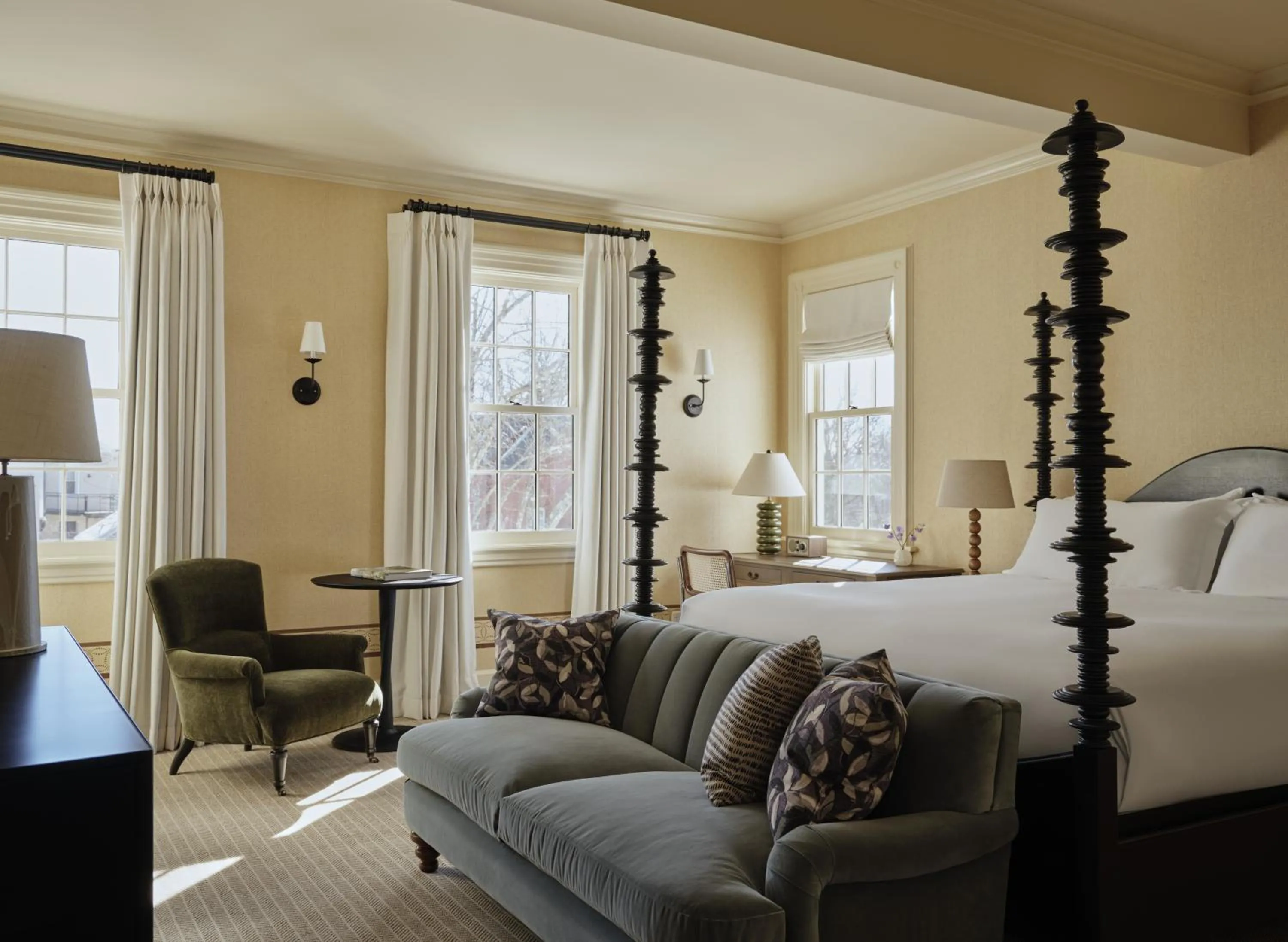 Deluxe Room in Belden House & Mews