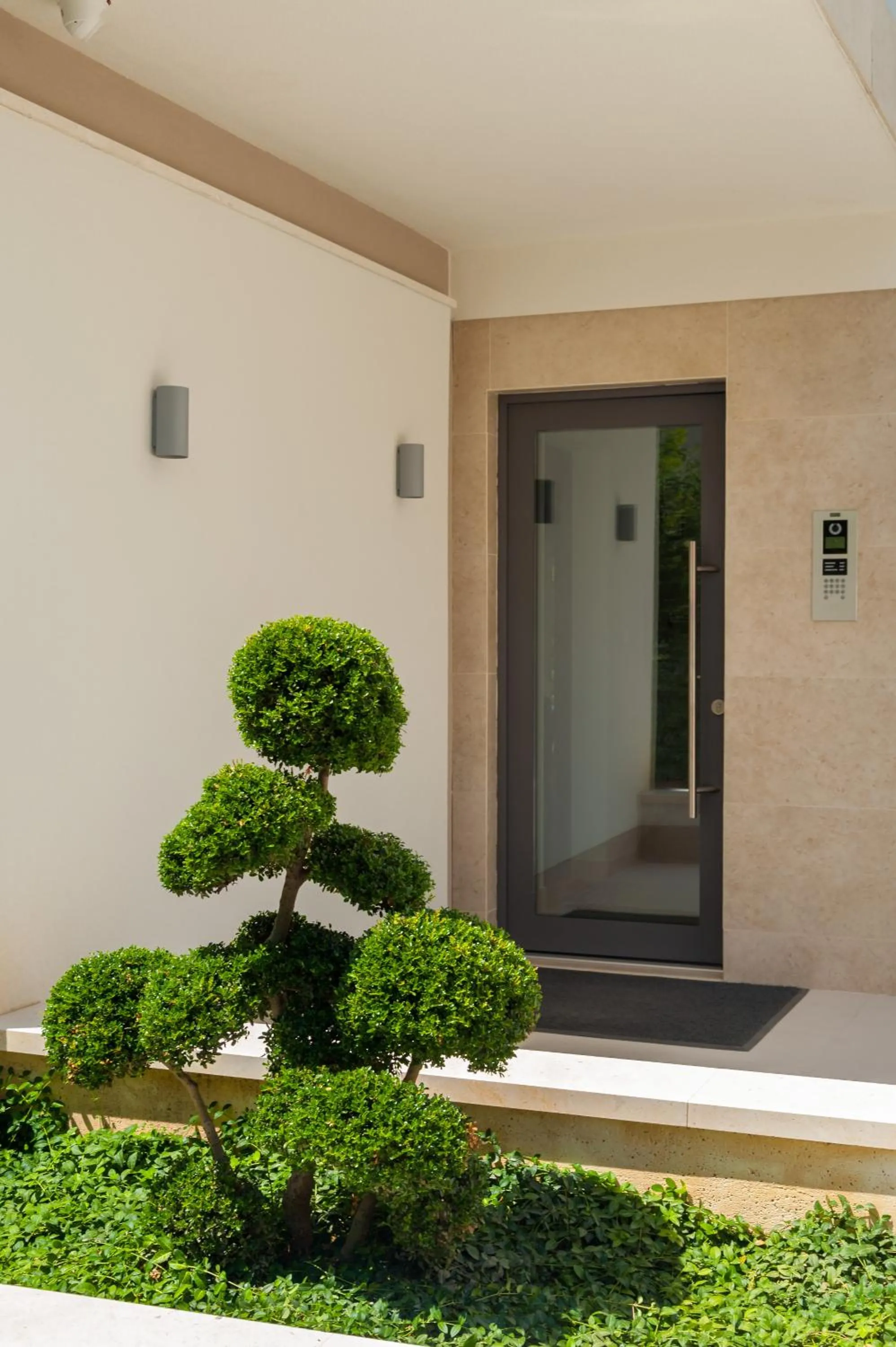 Facade/entrance in Alba Residence