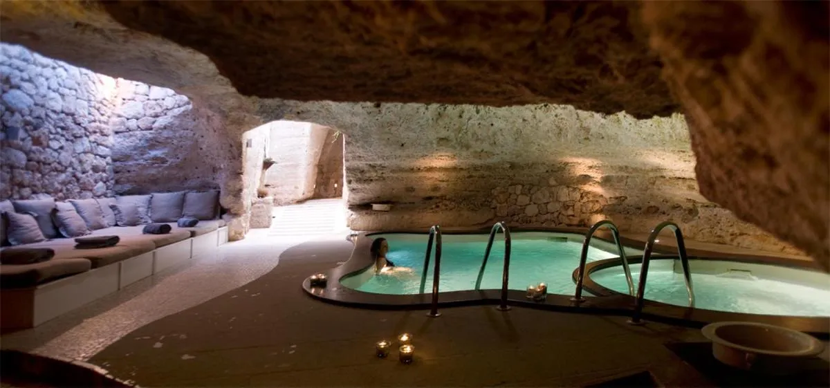 Hot Tub in Masseria Torre Coccaro