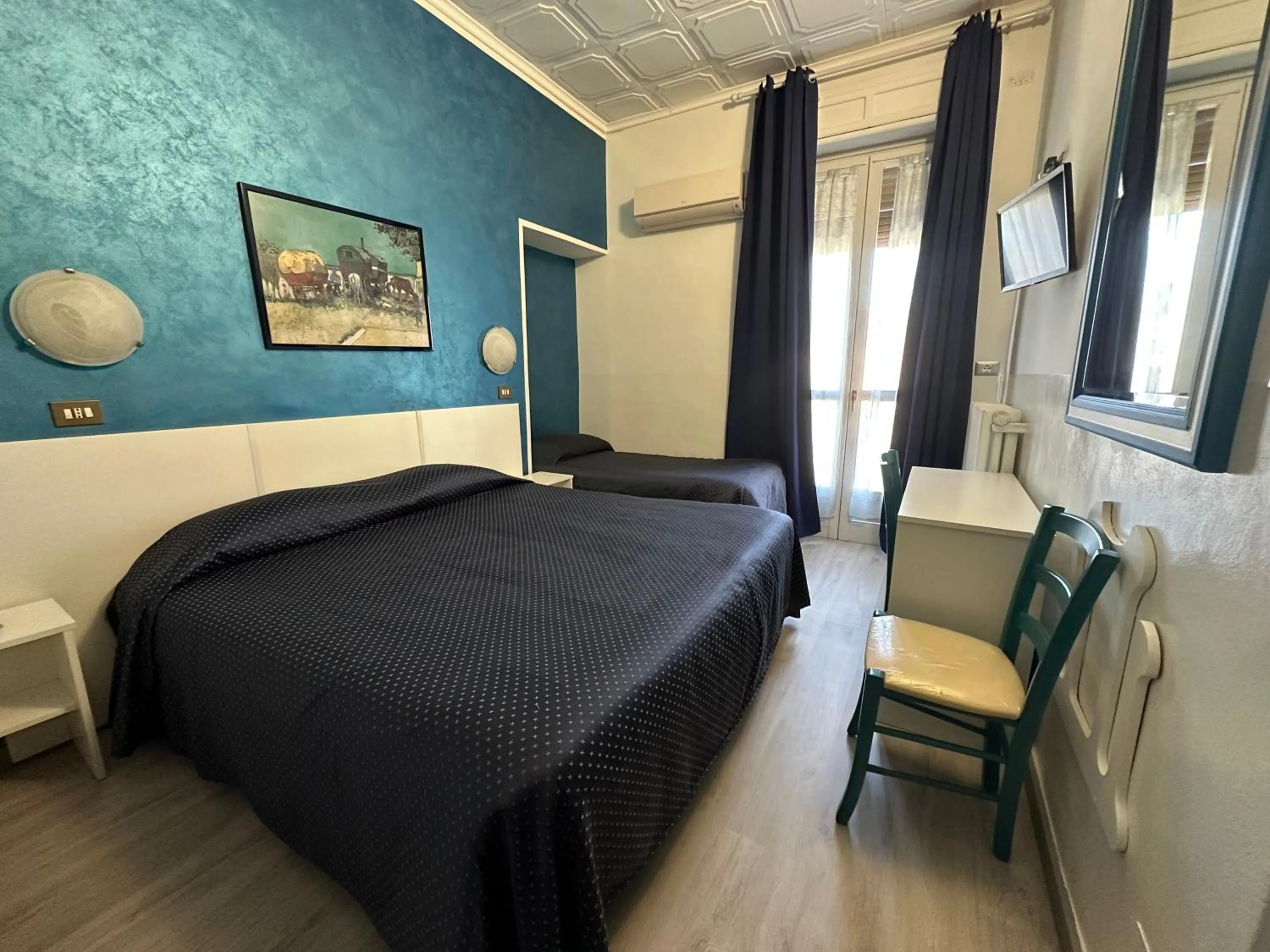 Day, Bed in Hotel Rey