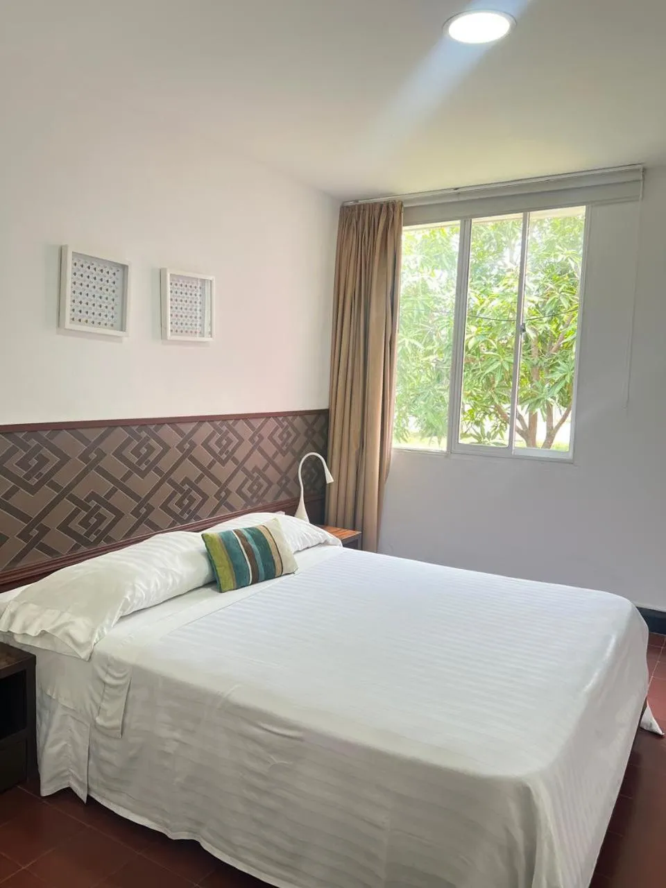 Bed in Hotel Gimaura