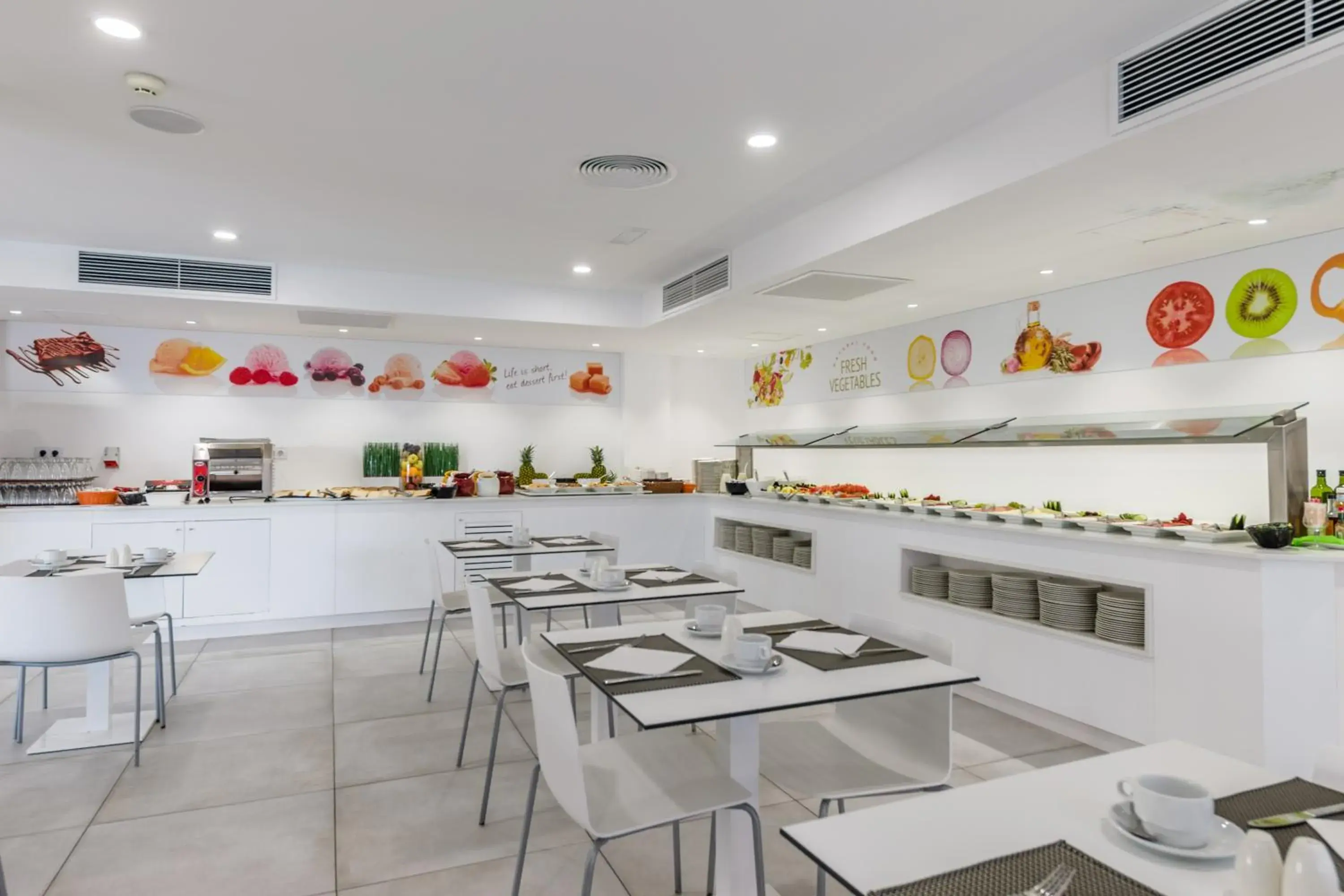 Restaurant/places to eat in Welikehotel Triton Beach Restaurant/places to eat in Welikehotel Triton Beach