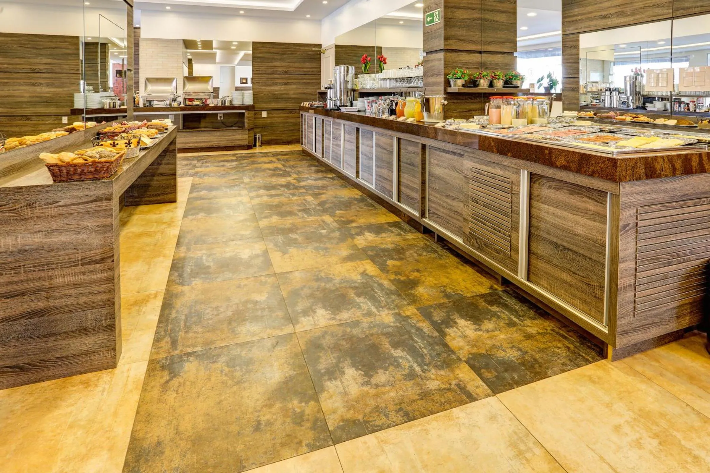 Breakfast in Di Capri Hotel