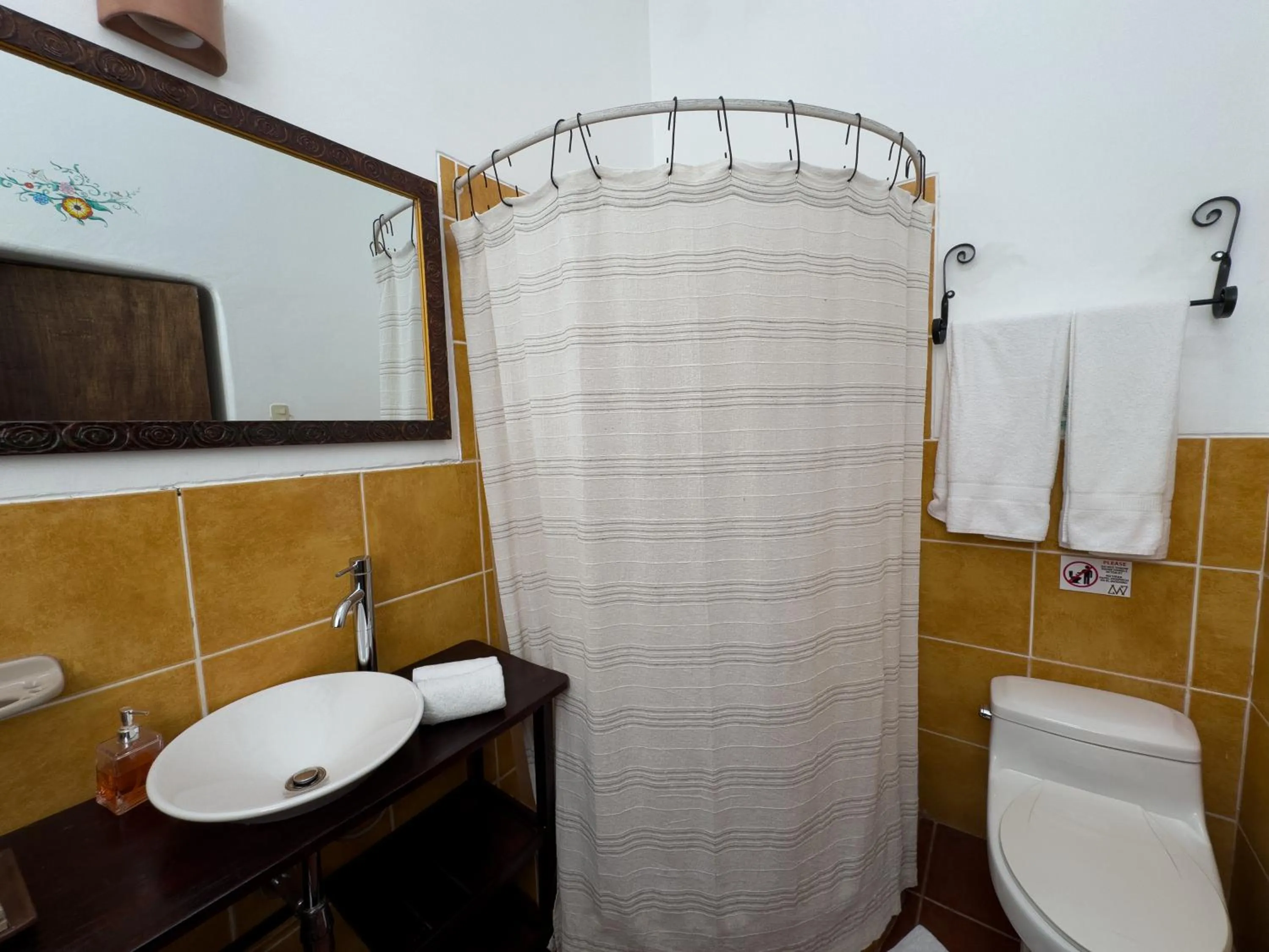 Bathroom in Andean Wings Valley