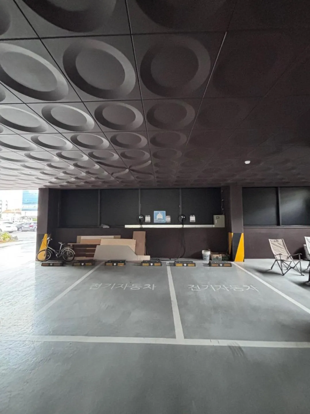 Parking in Casa Incanto