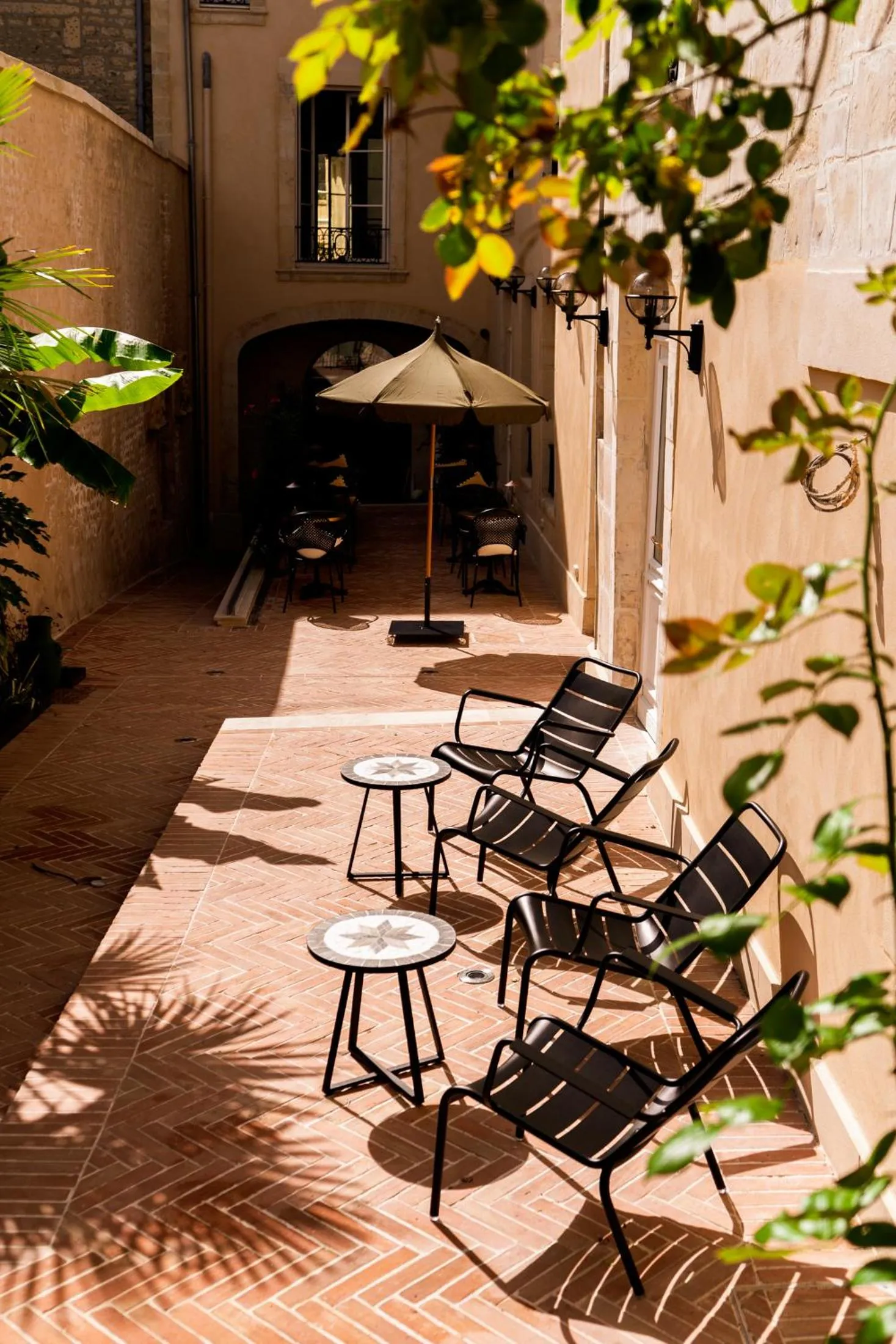 Patio in Hôtel La Particulière