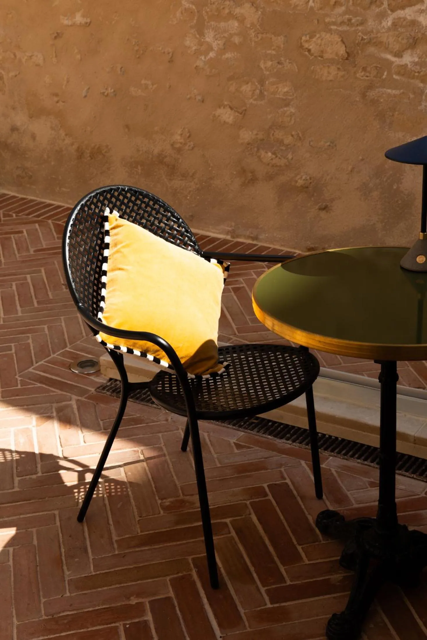 Patio in Hôtel La Particulière