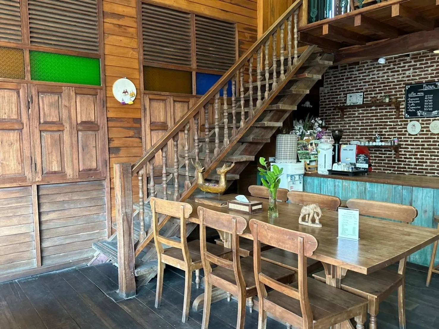 Rustic River Boutique