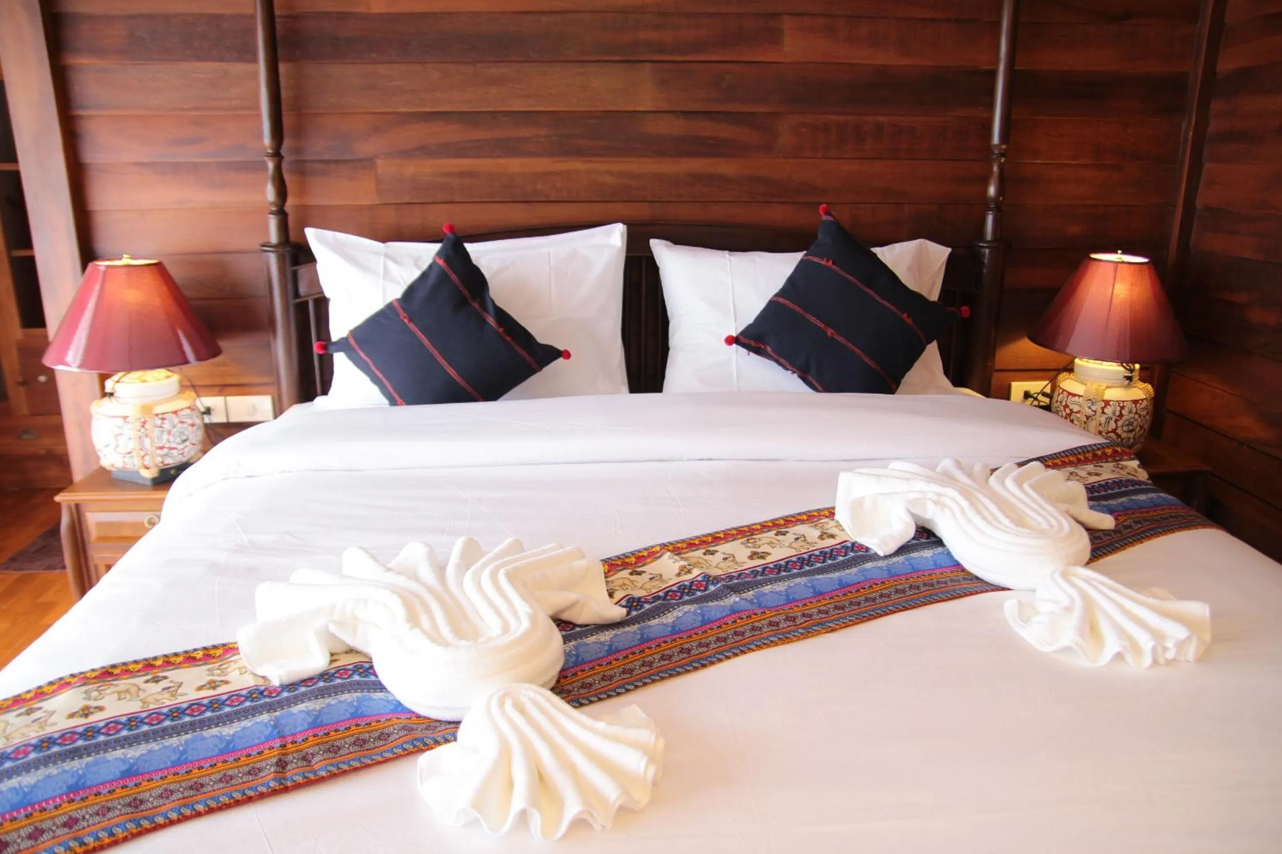 Photo of the whole room, Bed in Rustic River Boutique