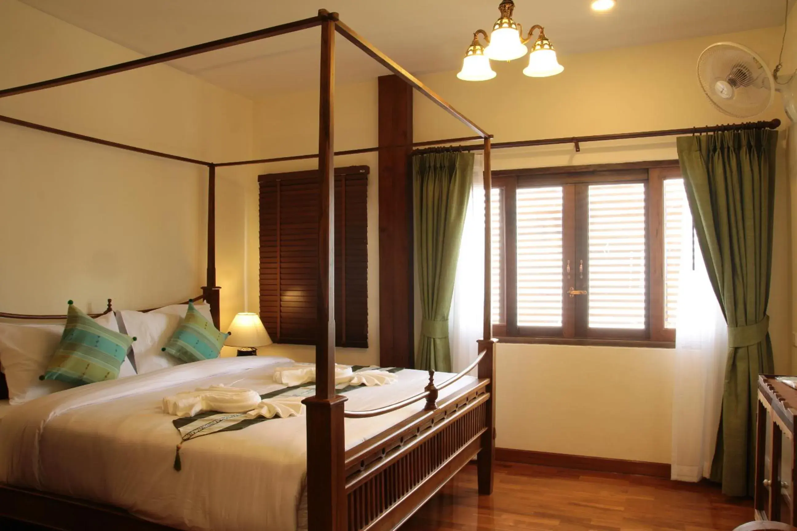 Photo of the whole room, Bed in Rustic River Boutique Photo of the whole room, Bed in Rustic River Boutique