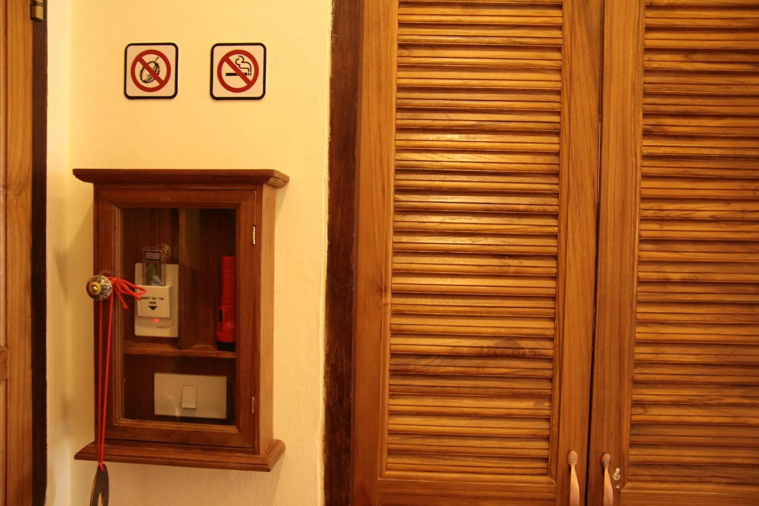 Decorative detail in Rustic River Boutique