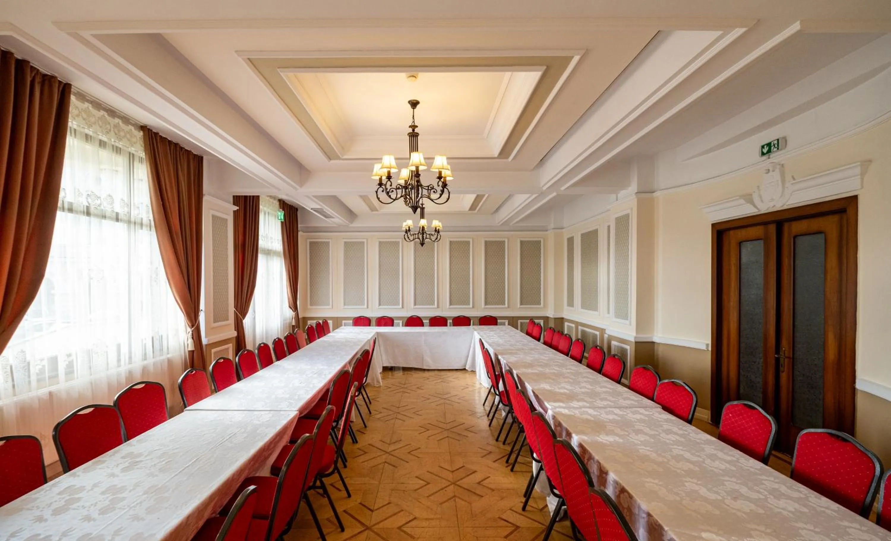 Restaurant/places to eat in Casa de Oaspeți Sfântul Nicolae