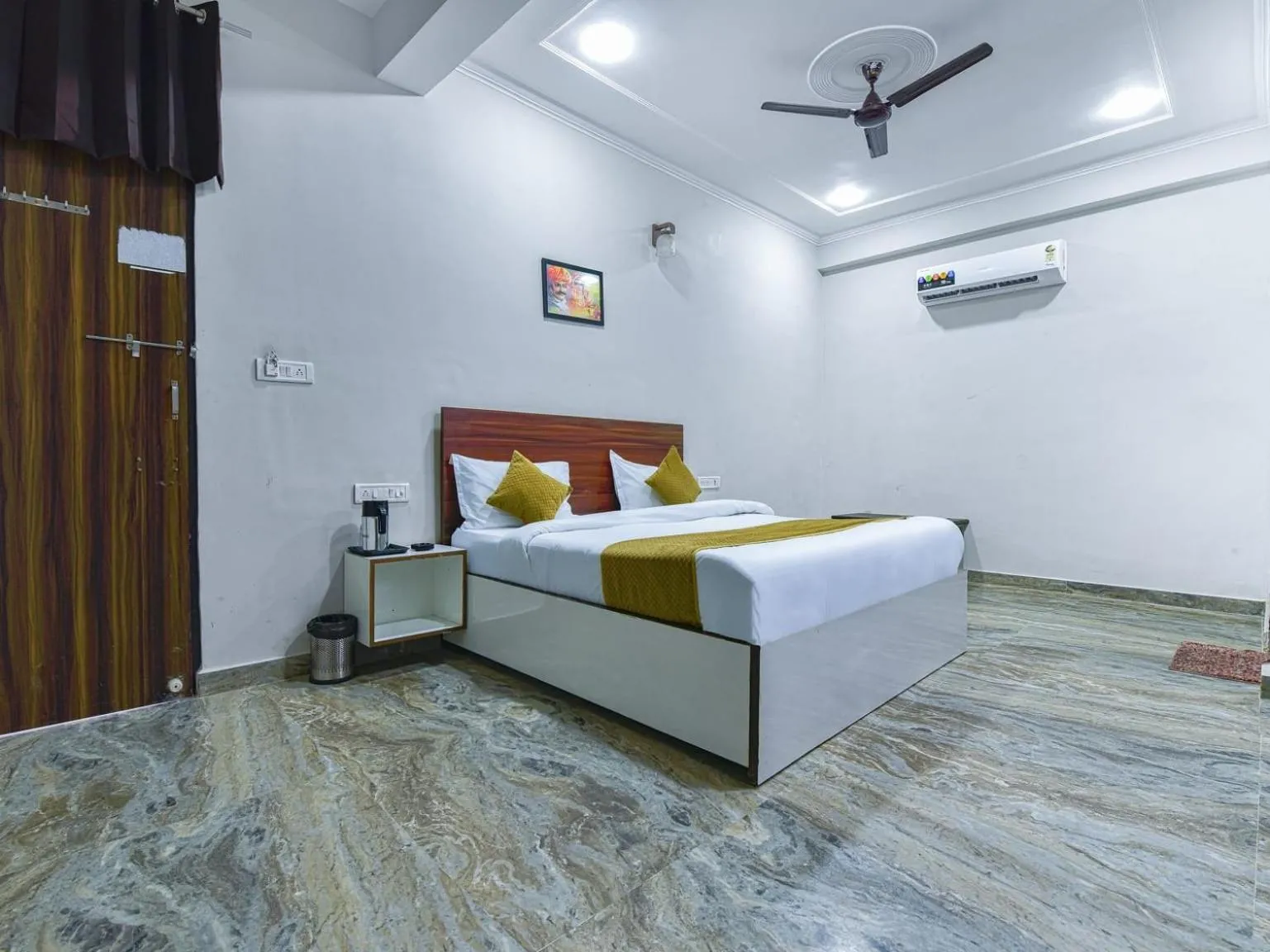 Hotel Shiv Kalpana