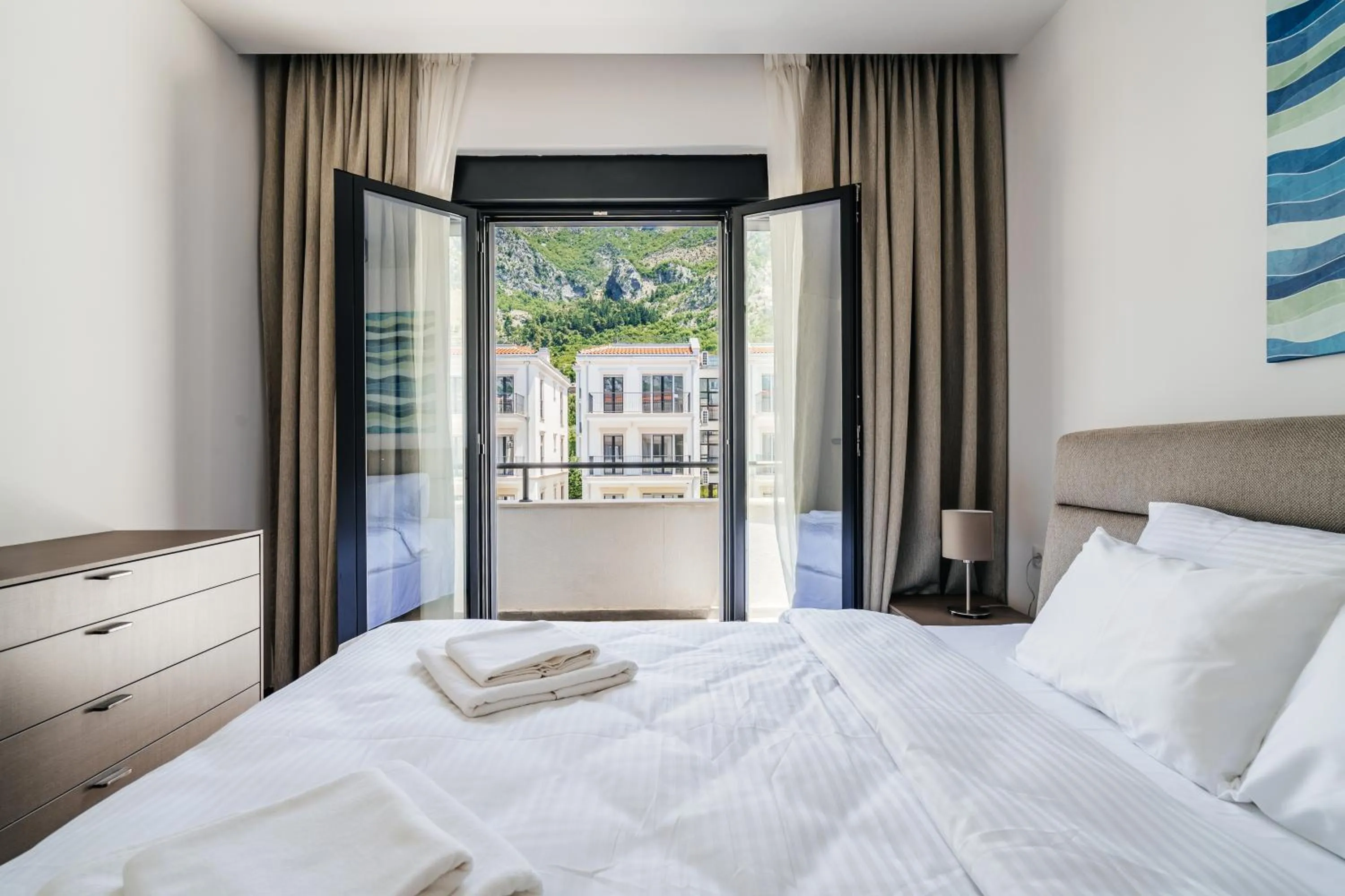 Bed in Risan Bay