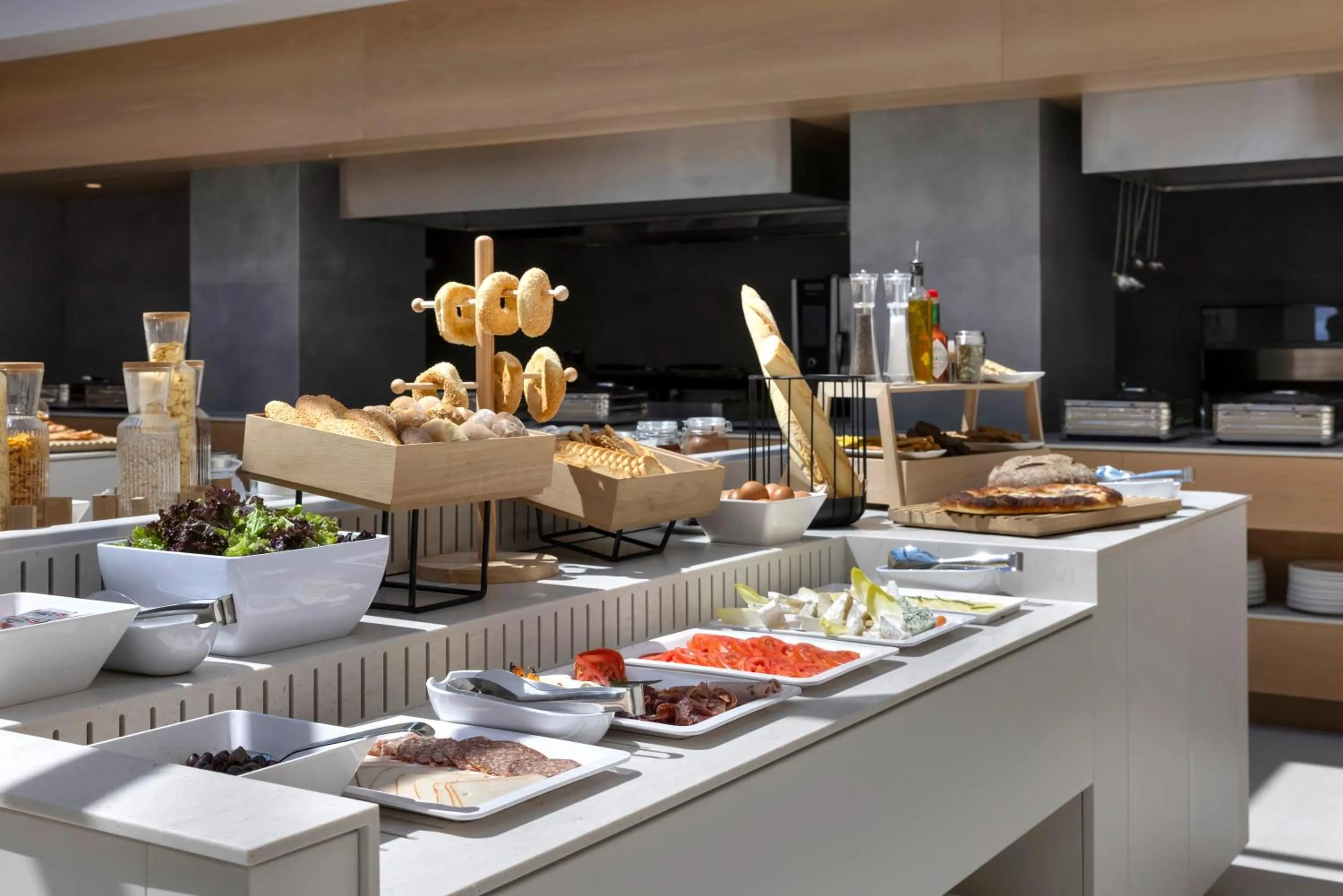 Buffet breakfast in Mirage Chalkida City Resort