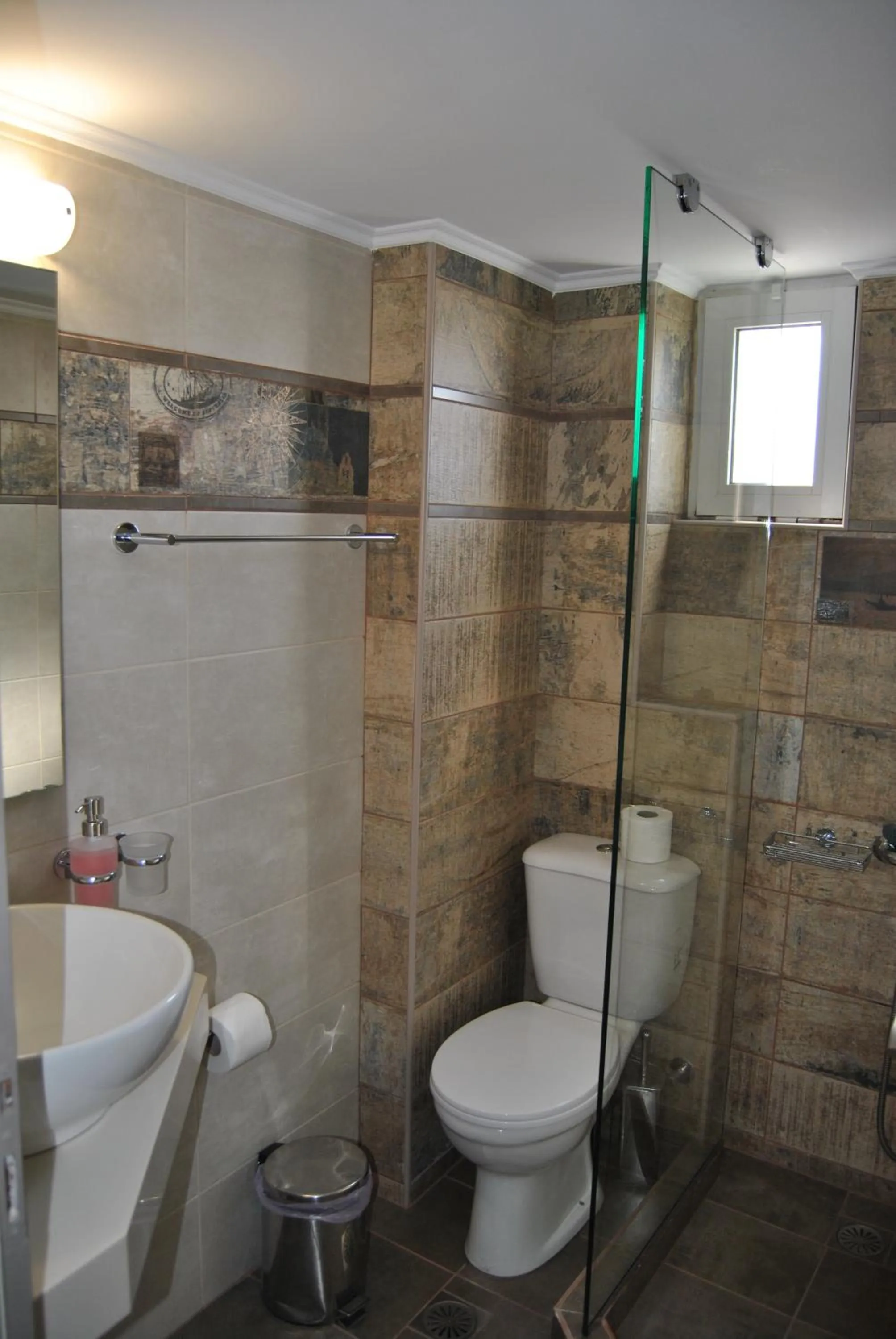 Bathroom in Pantheon Aparthotel