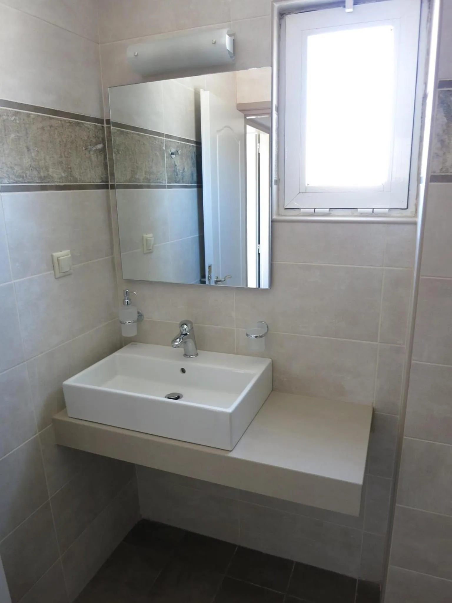 Day in Pantheon Aparthotel