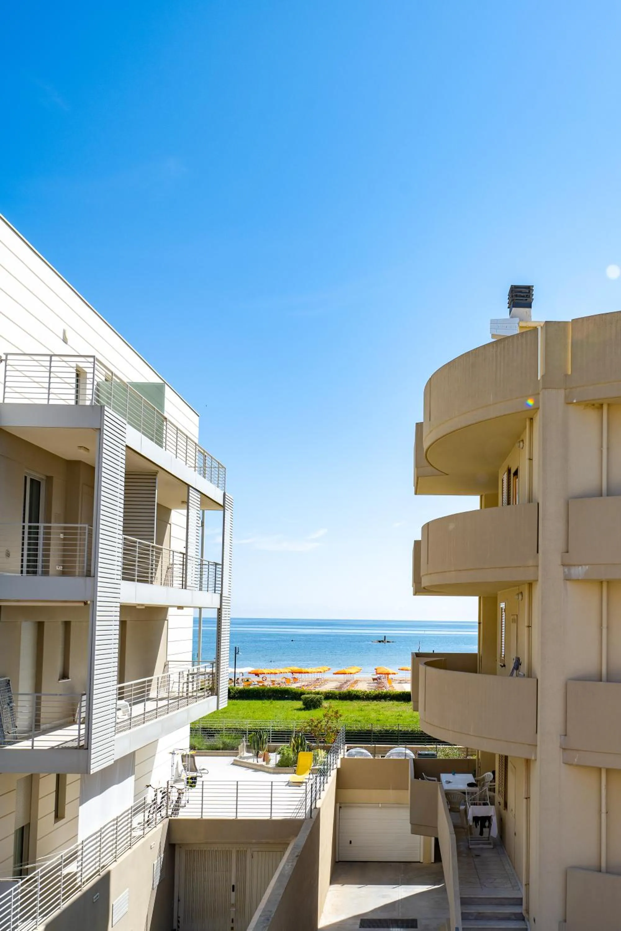 Property building in Di Matteo Hotel