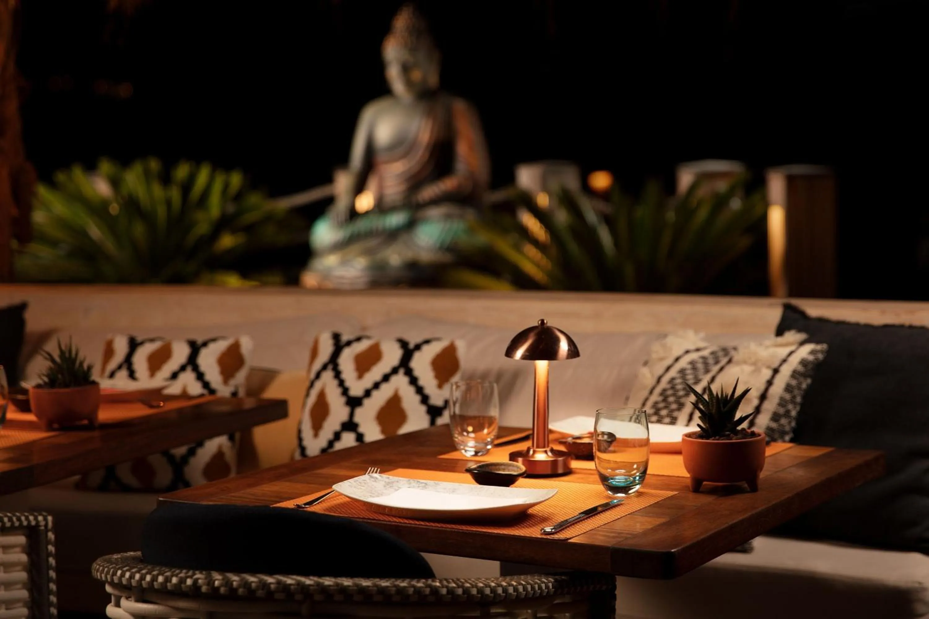 Lounge or bar in Caresse, a Luxury Collection Resort & Spa, Bodrum