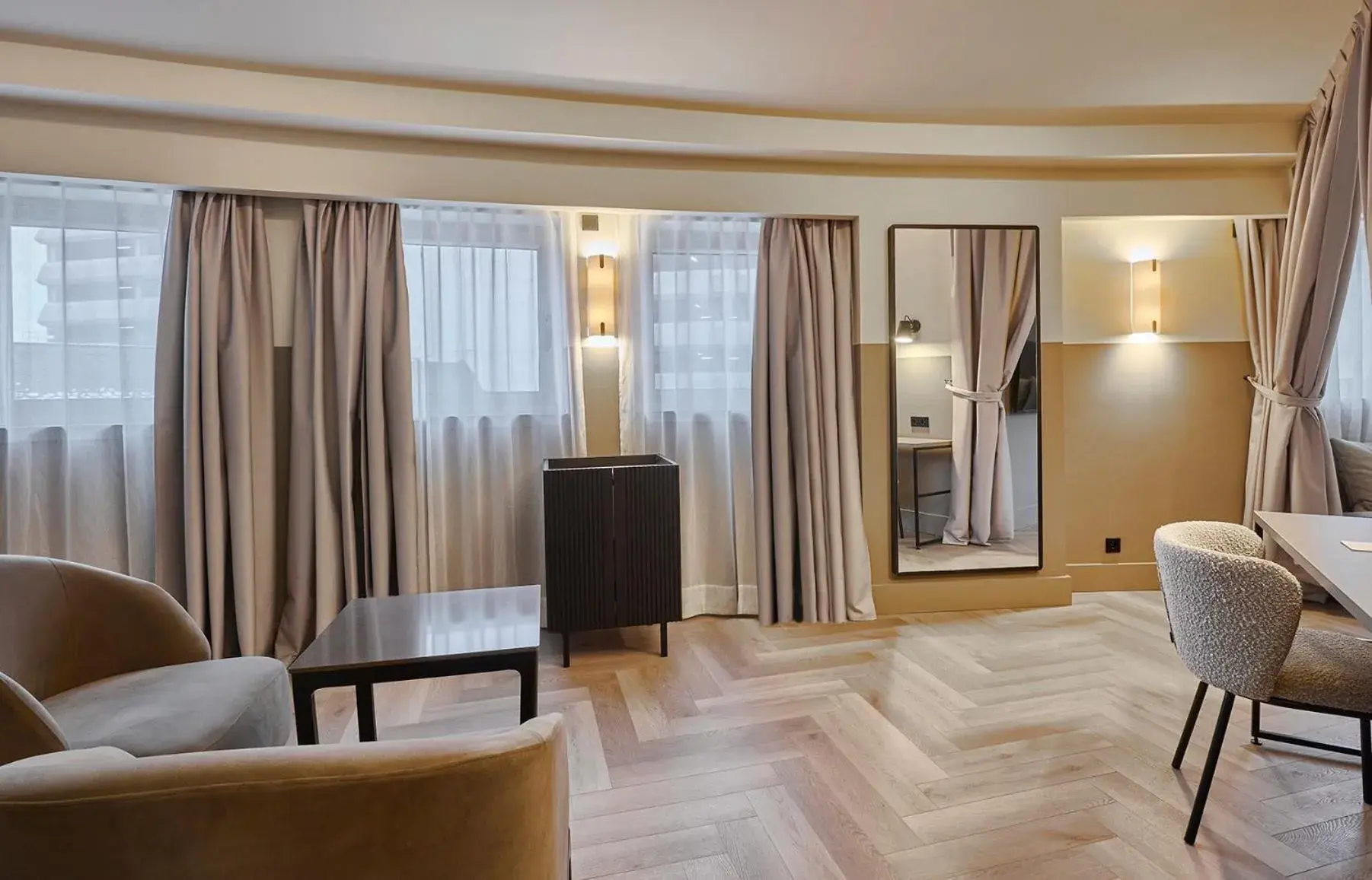 Deluxe Junior Suite in Casa Serras Andorra Deluxe Junior Suite in Casa Serras Andorra