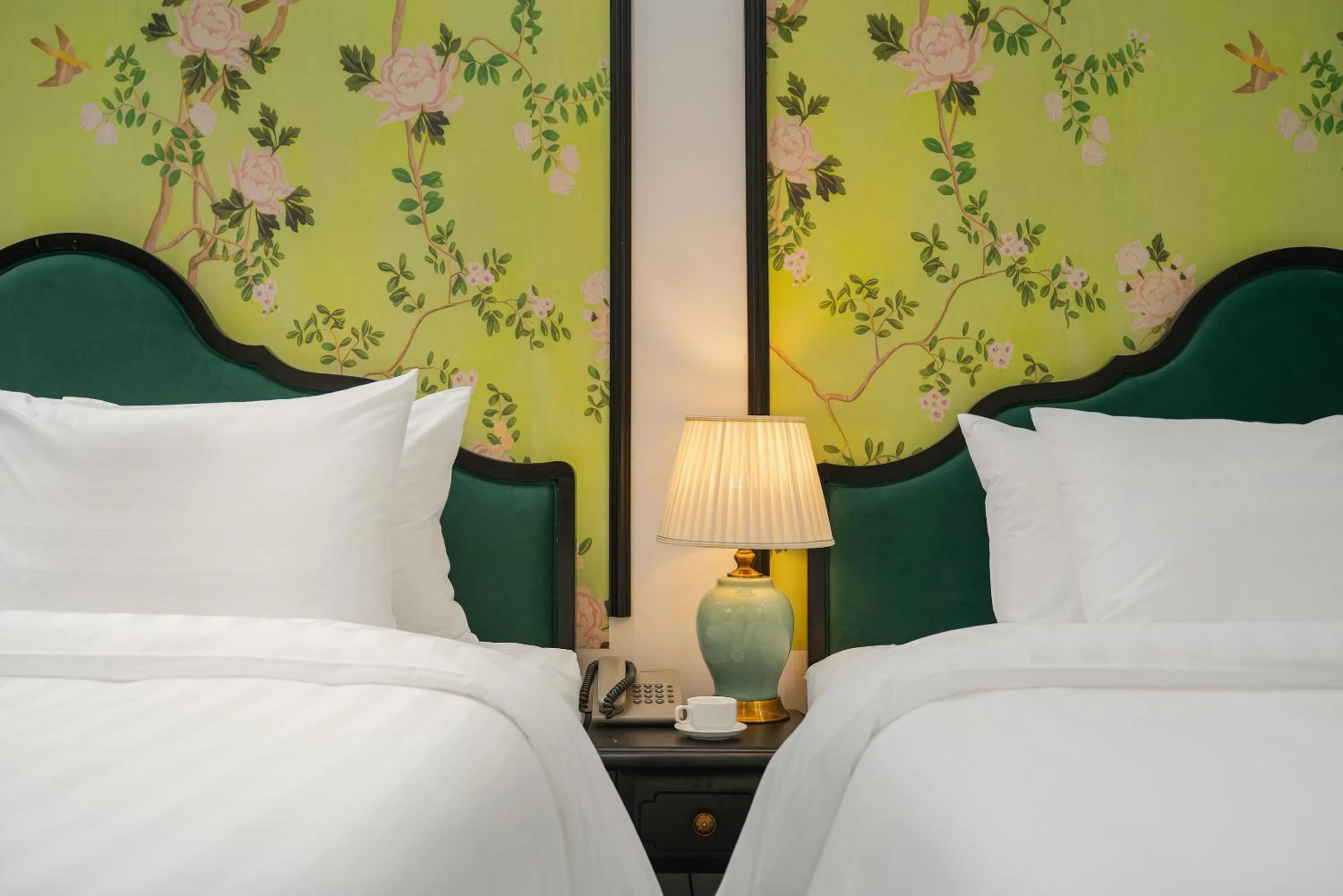 Bed in Hanoi Jasmine Premium Hotel & Travel