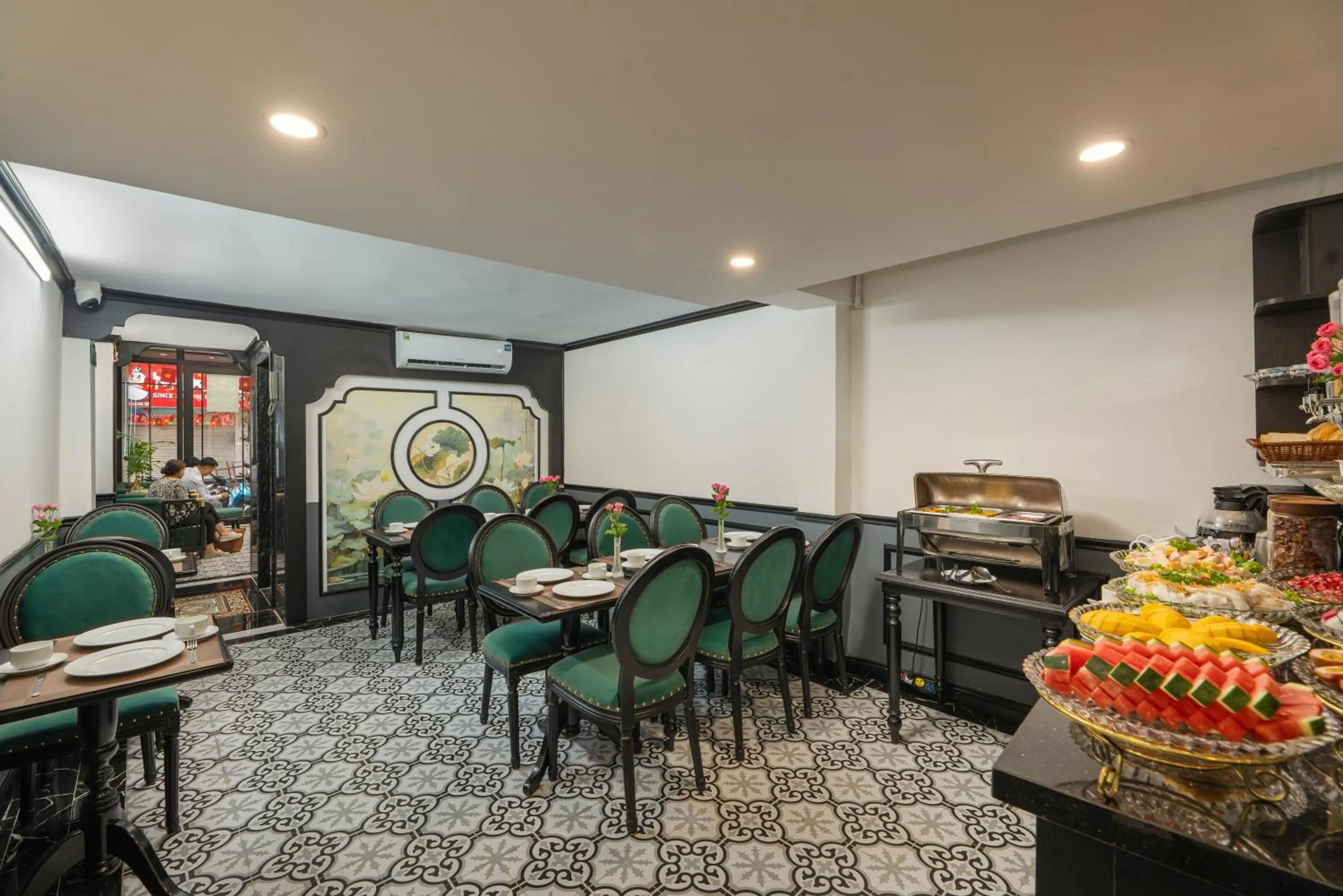 Restaurant/places to eat in Hanoi Jasmine Premium Hotel & Travel