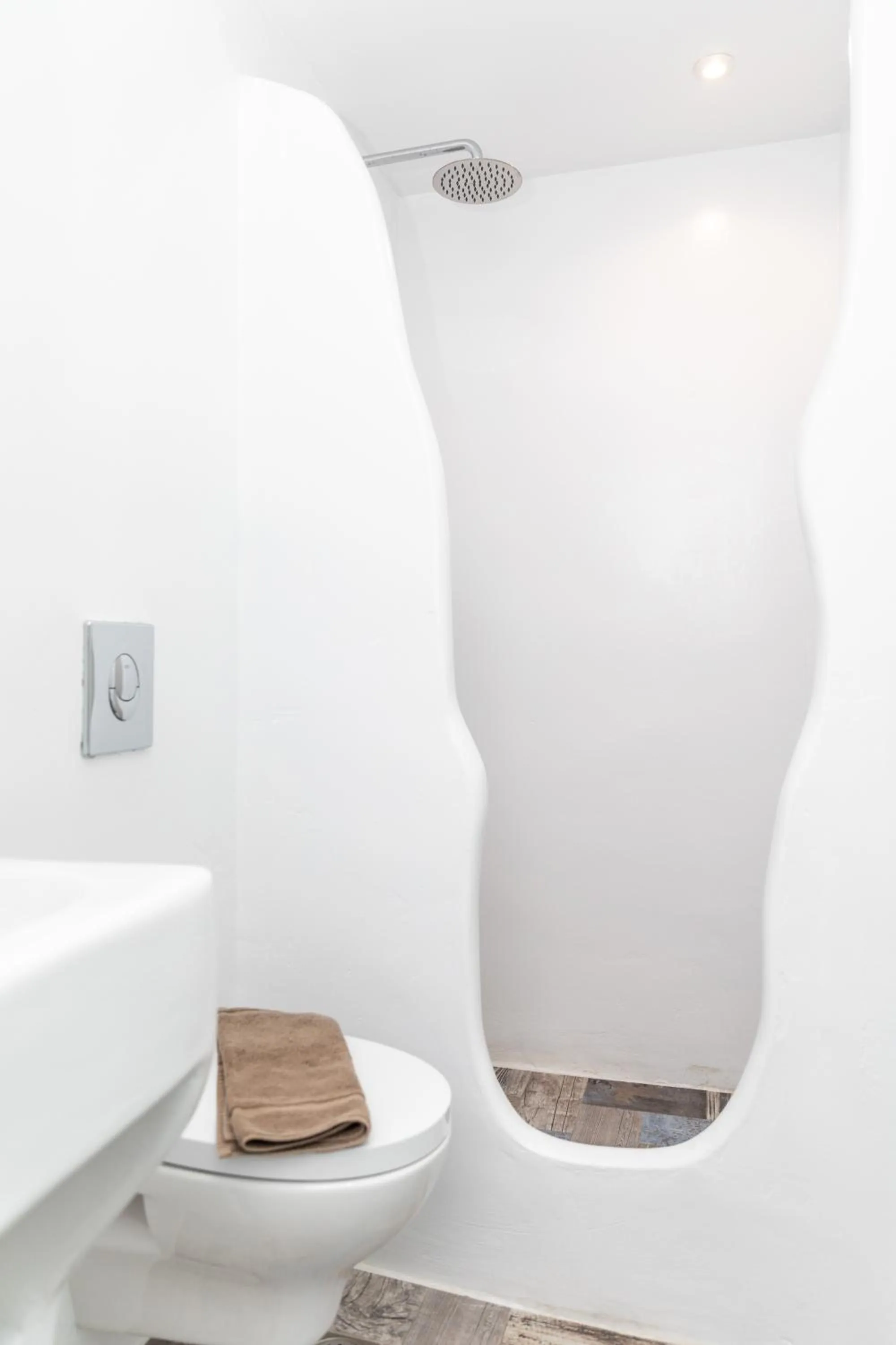 Bathroom in Depis luxury suites