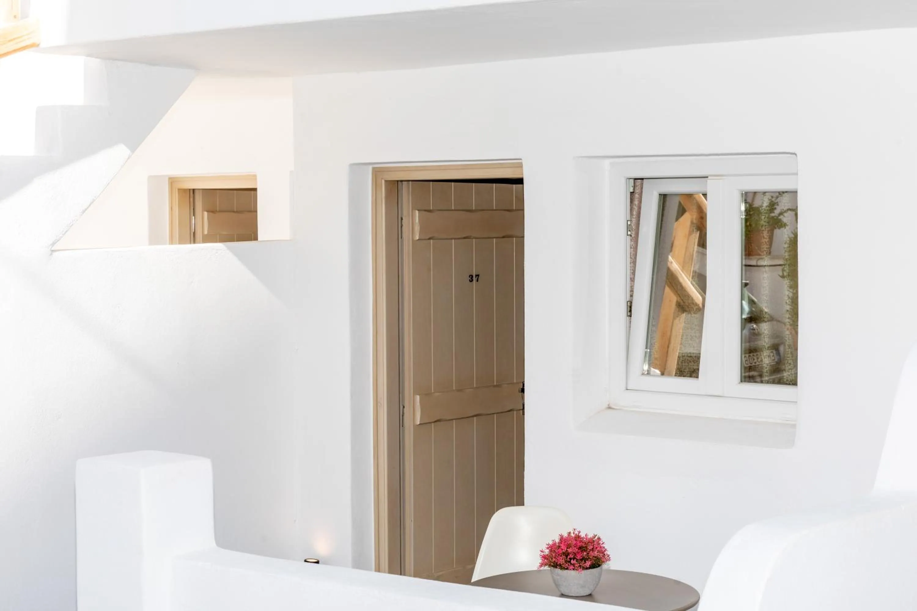 Balcony/Terrace in Depis luxury suites