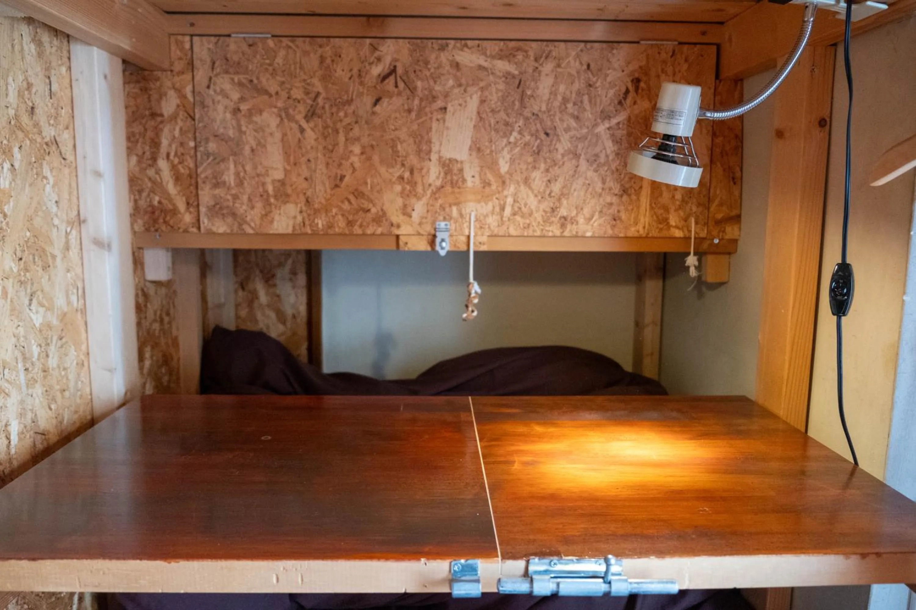 Photo of the whole room in Worldtreck Dinner & Guesthouse Pise