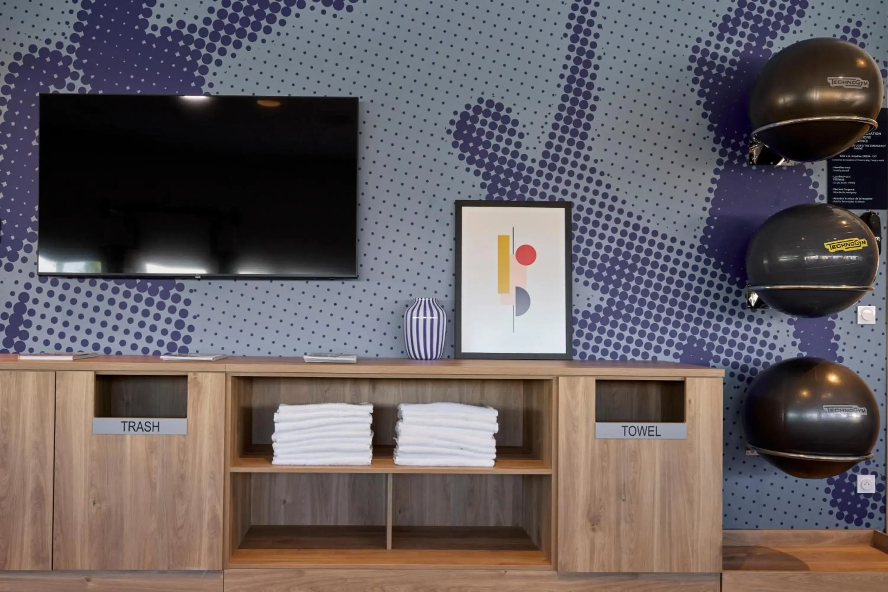 Fitness centre/facilities in Hampton By Hilton Lyon Airport Fitness centre/facilities in Hampton By Hilton Lyon Airport