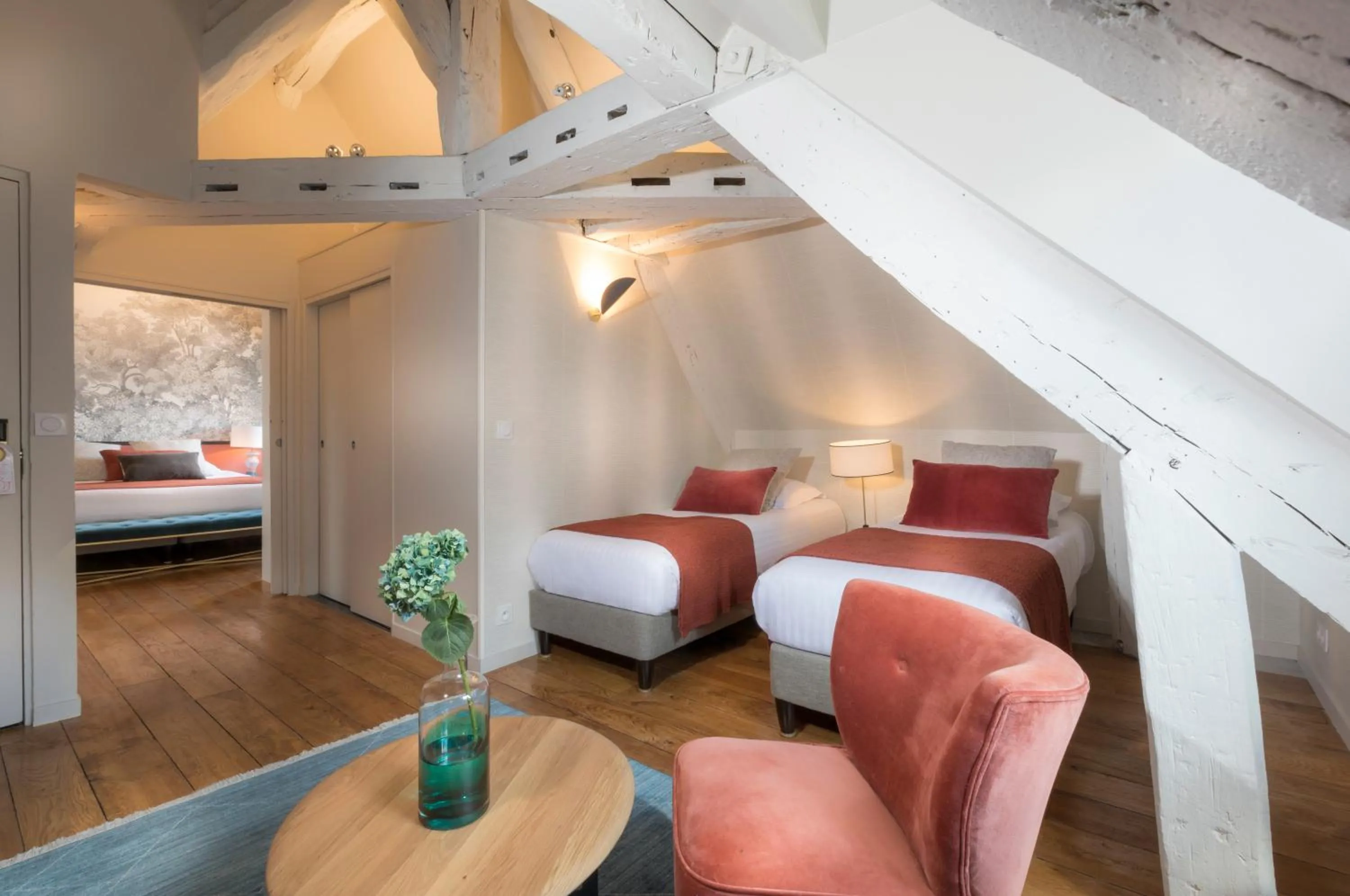 Photo of the whole room, Bed in Hôtel Jeanne d'Arc Le Marais