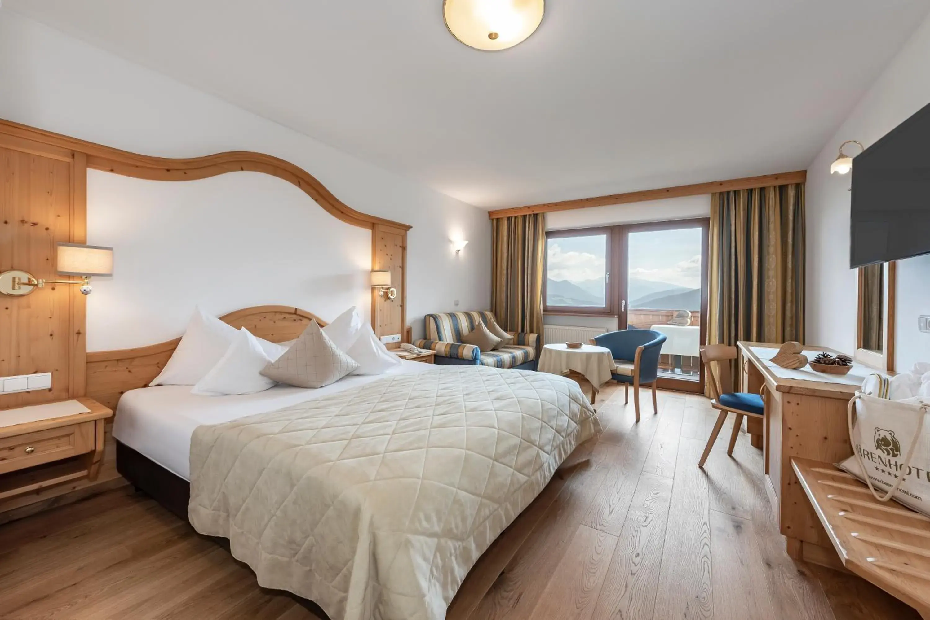 Comfort Double Room with Balcony in Bärenhotel Comfort Double Room with Balcony in Bärenhotel