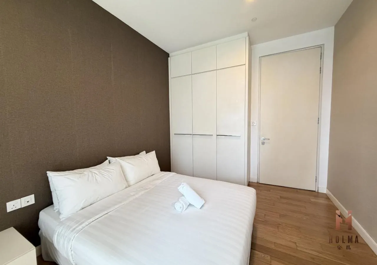 Bed in The Platinum KLCC by Holma