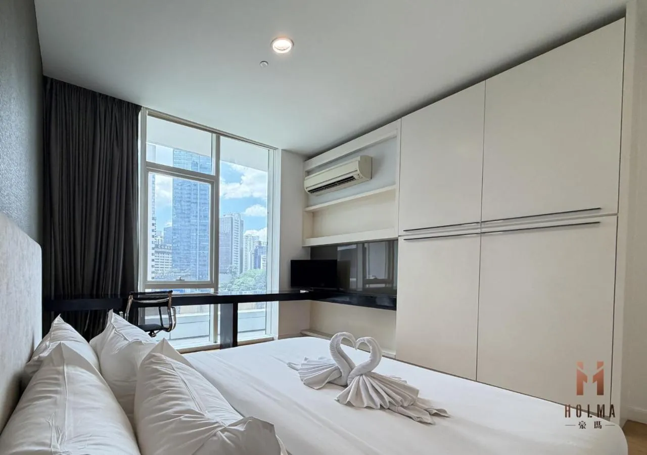 Bed in The Platinum KLCC by Holma