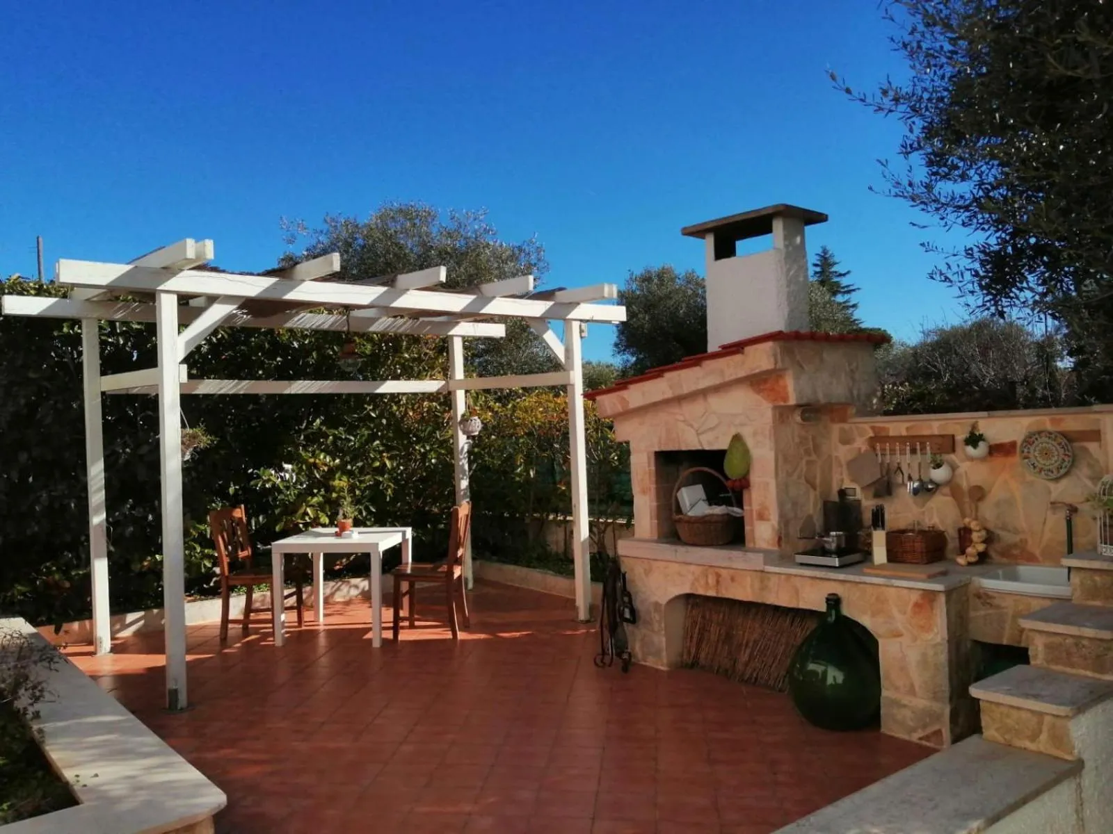 Kitchen or kitchenette in B&B Villa Nonna Maria