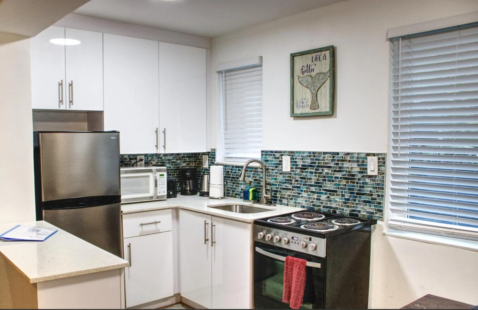 Kitchen or kitchenette in The Madison by the Gold Nests